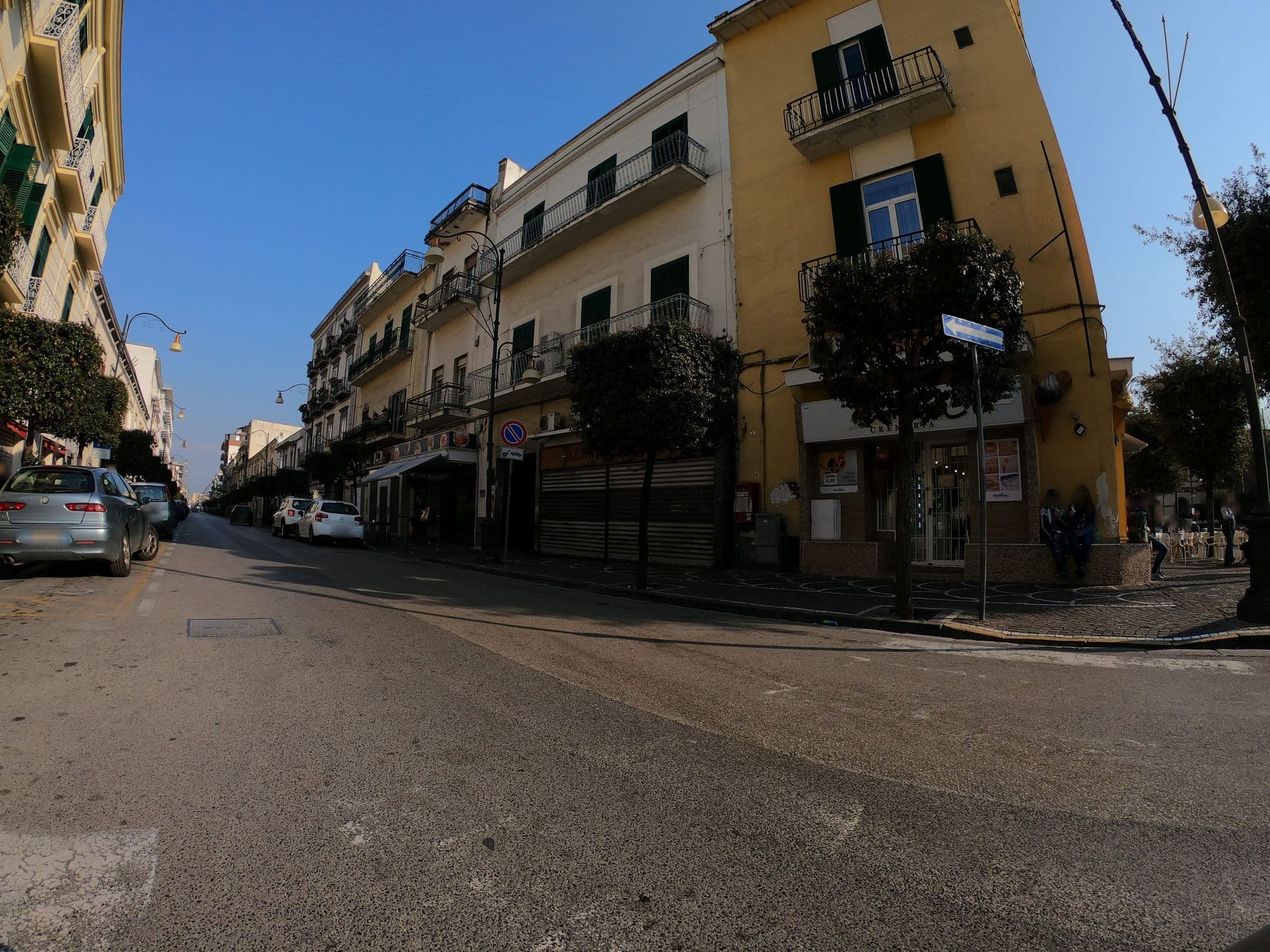 Street view near Pompei Plaza, Pompei — © richlv (CC BY-SA · Mapillary)