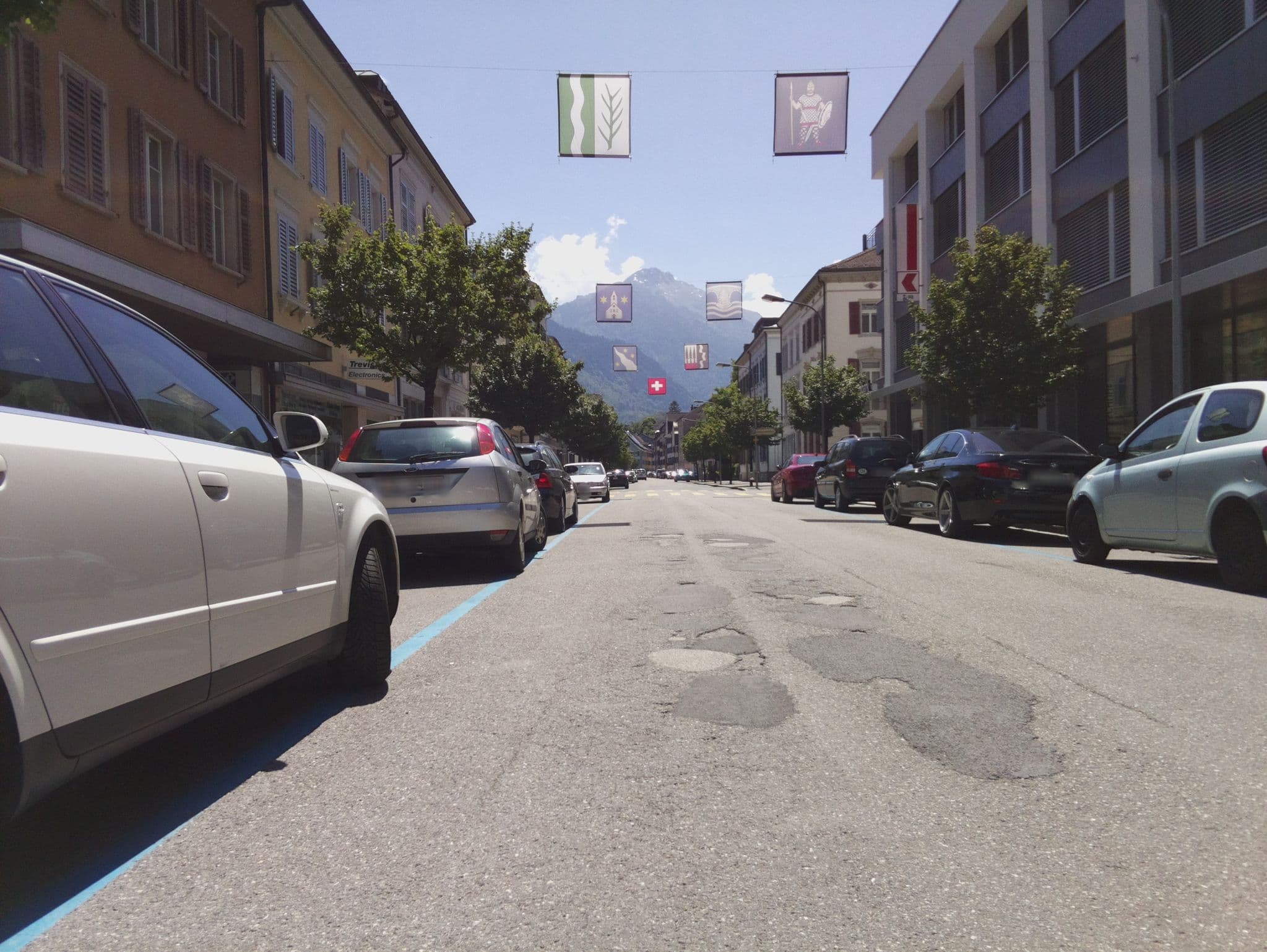 Street view near Glärnisch Blick, Glarus — © lto (CC BY-SA · Mapillary)