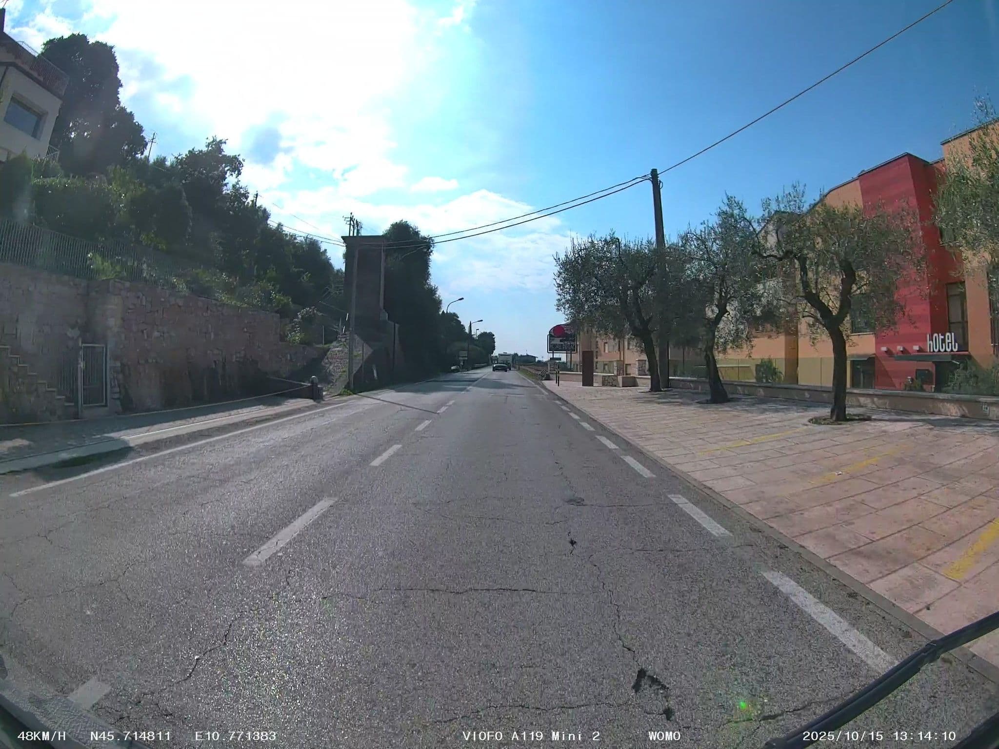 Street view near Hotel Du Lac | relax attitude hotel, Magugnano — © soulcover (CC BY-SA · Mapillary)