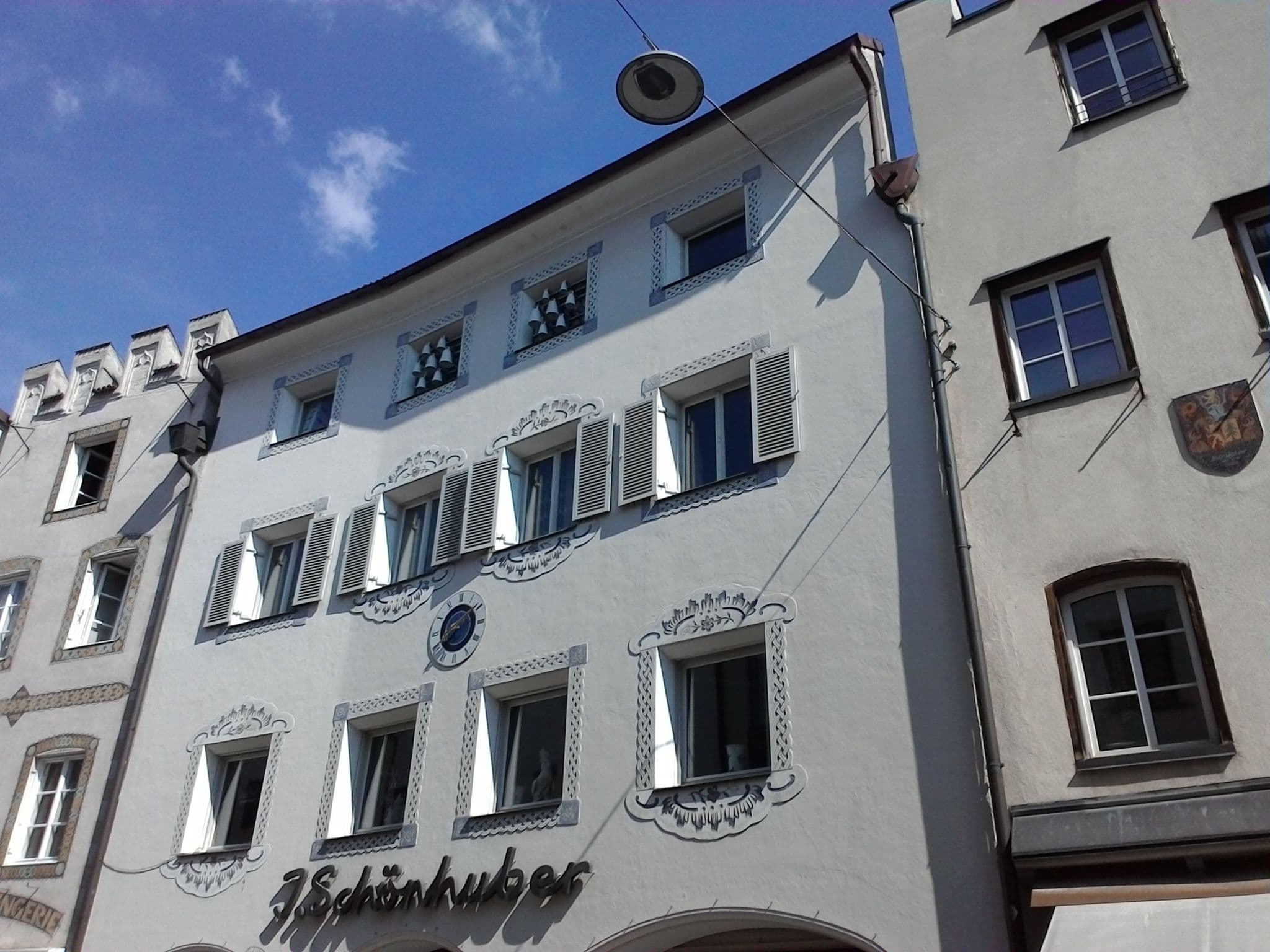 Street view near Am Schloss Guest House, Brunico — © mprins (CC BY-SA · Mapillary)