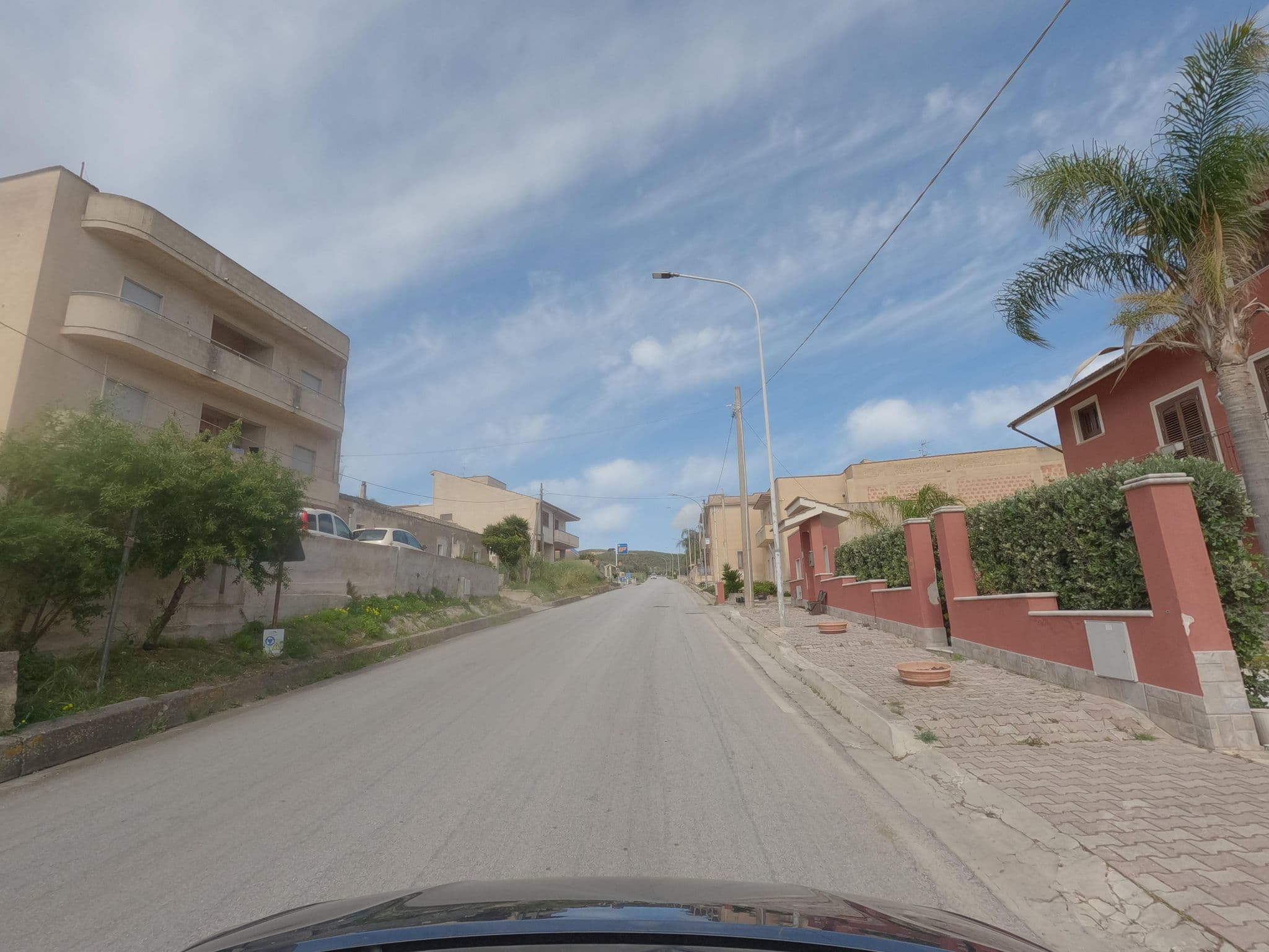 Street view near Villa Pollina Bed & Breakfast e Piscina Buseto Palizzolo, Buseto Palizzolo — © ESTmapper1001 (CC BY-SA · Mapillary)