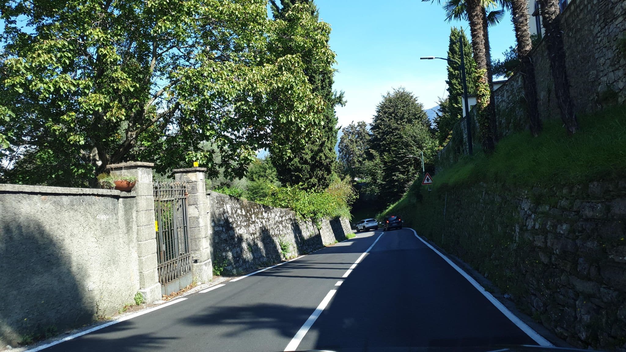 Street view near Villa Lilla Bellagio | Luxury Pool & Wine with Lake View, Cadenabbia — © jopparn (CC BY-SA · Mapillary)