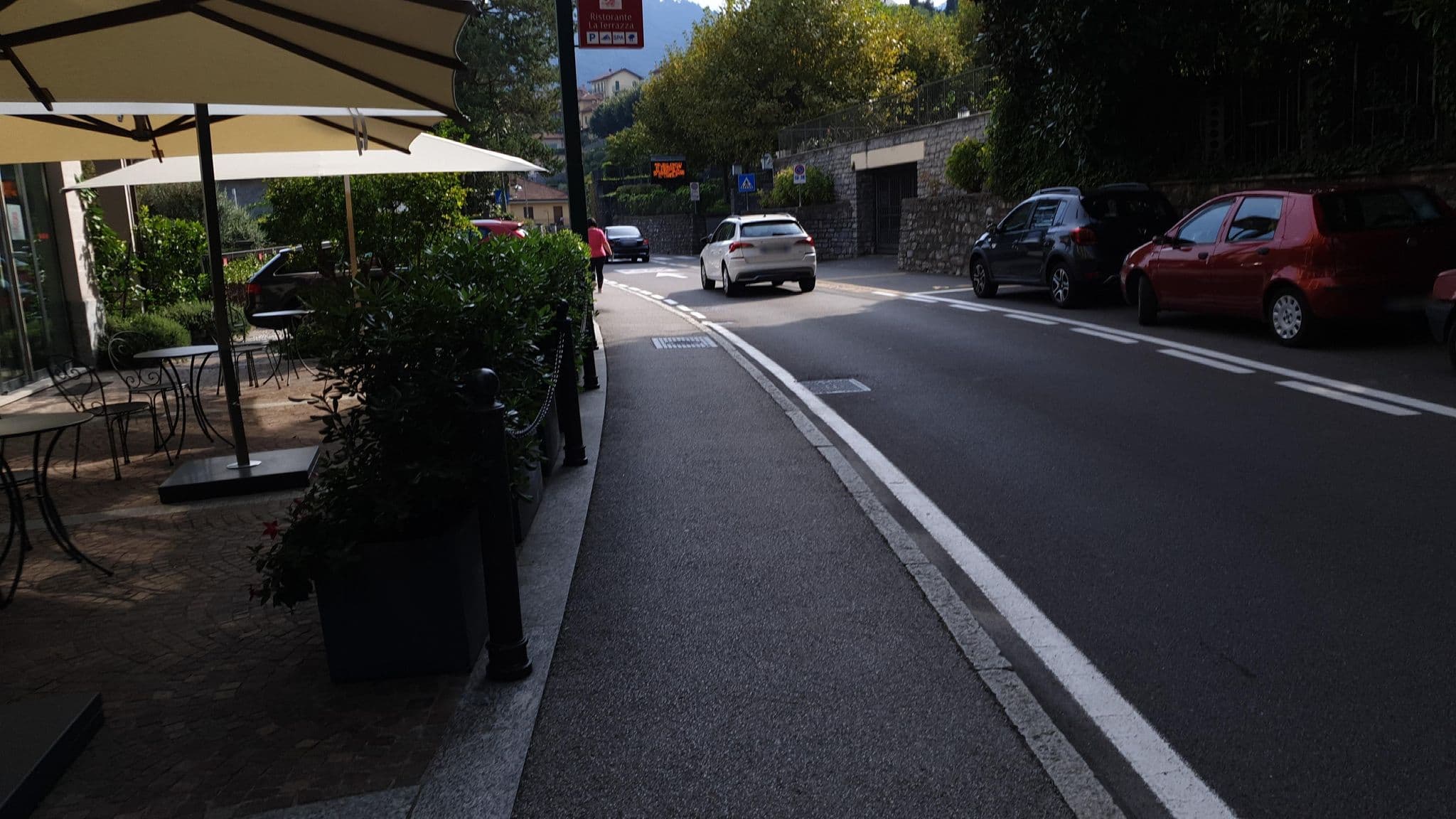 Street view near Lake Como Hotel, Bellagio — © jopparn (CC BY-SA · Mapillary)