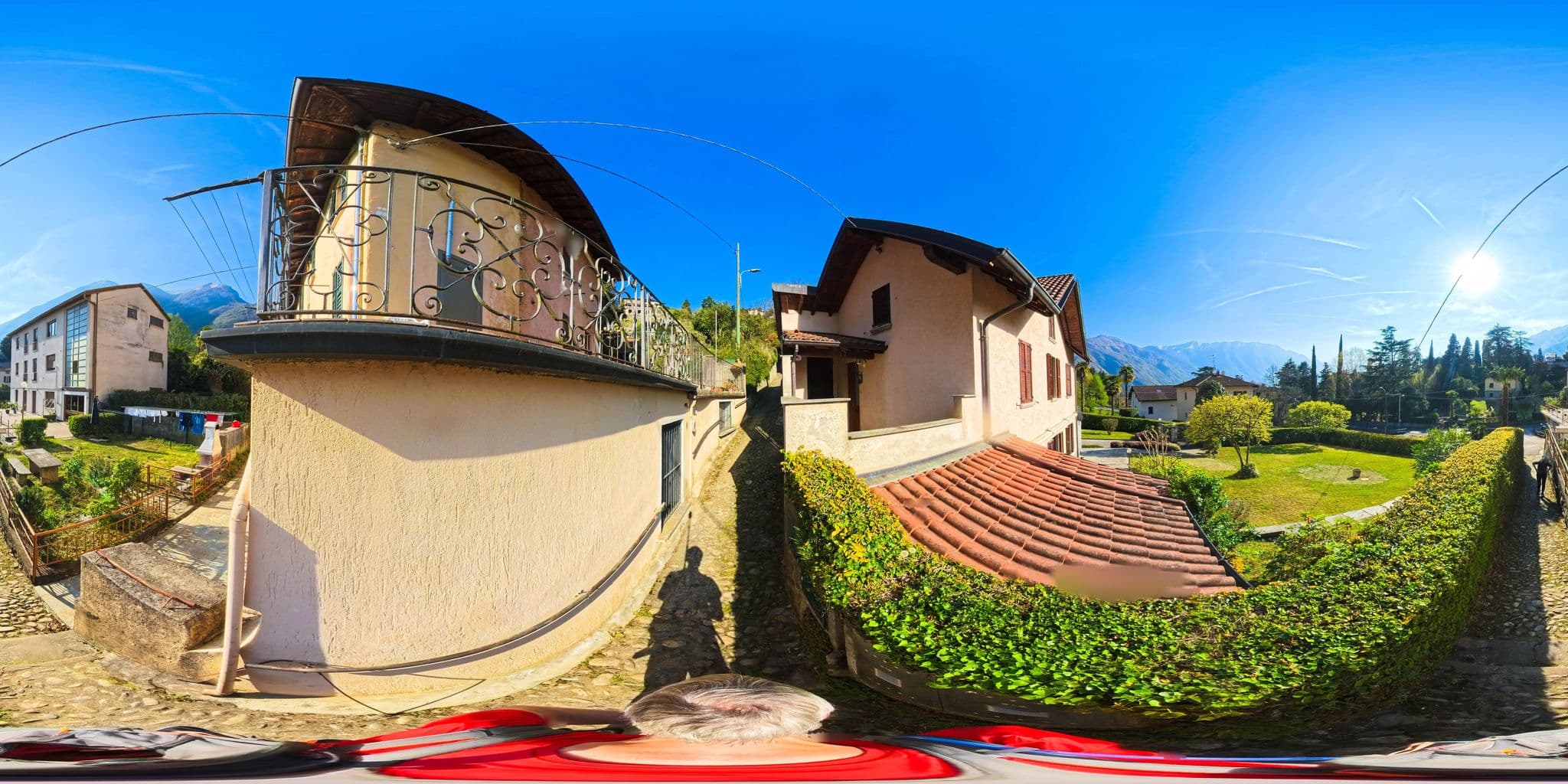Street view near Villa La Romantica, Tremezzo — © Hol_Ger (CC BY-SA · Mapillary)