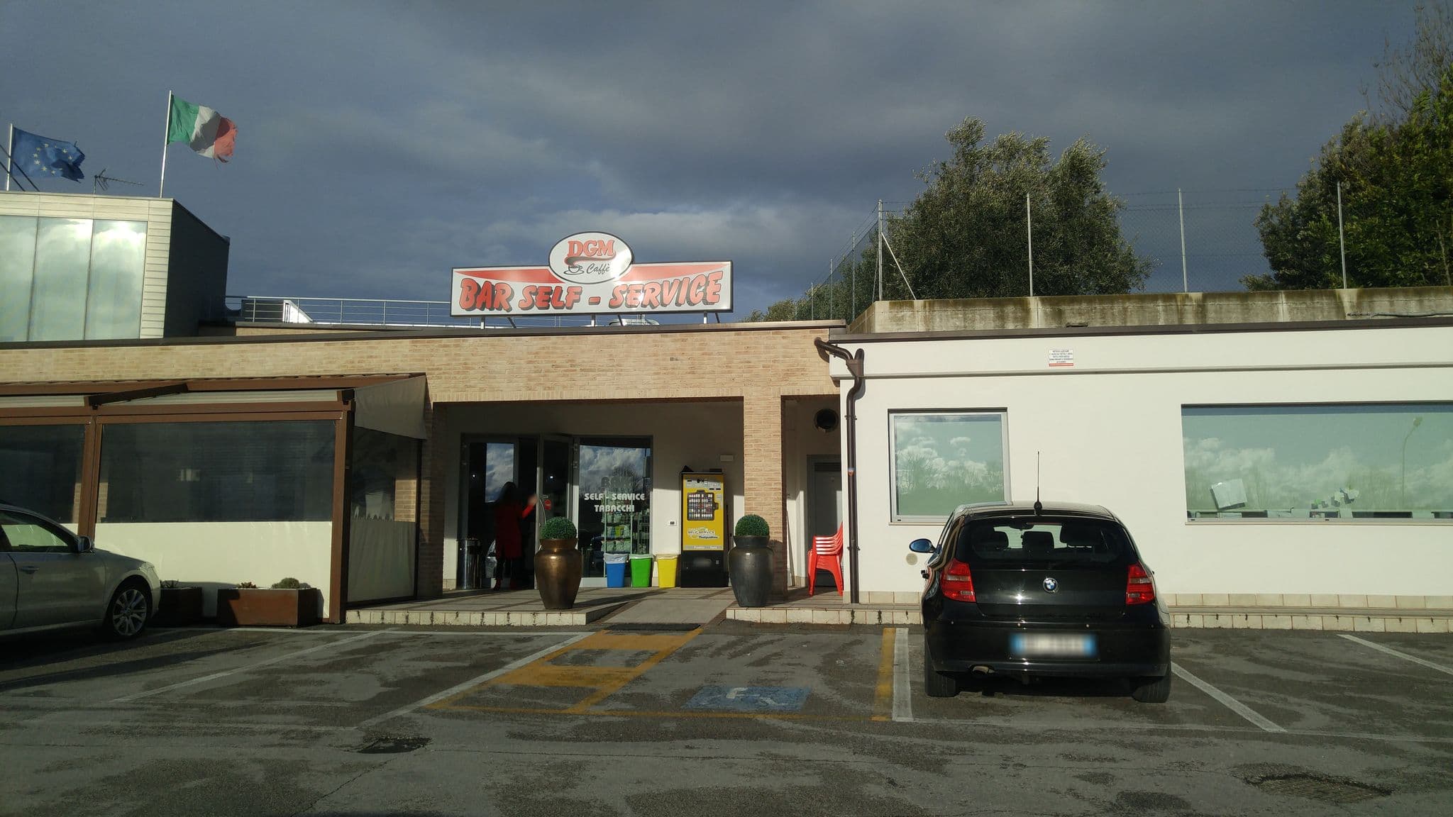 Street view near Ristorante Hotel la Perla, Camerano — © sorcrosc (CC BY-SA · Mapillary)