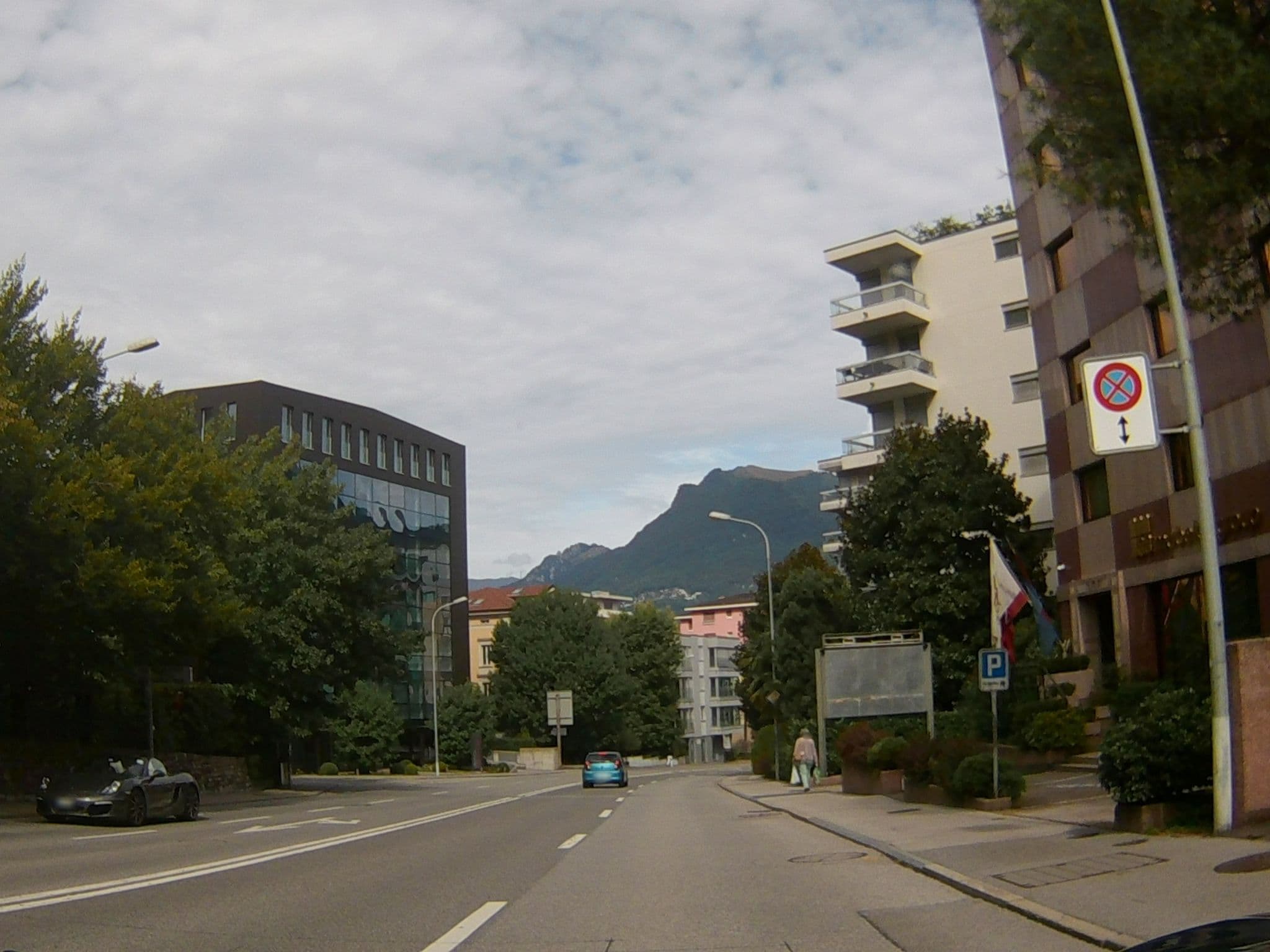 Street view near Hotel De La Paix Lugano, Campione — © endszbrxns (CC BY-SA · Mapillary)