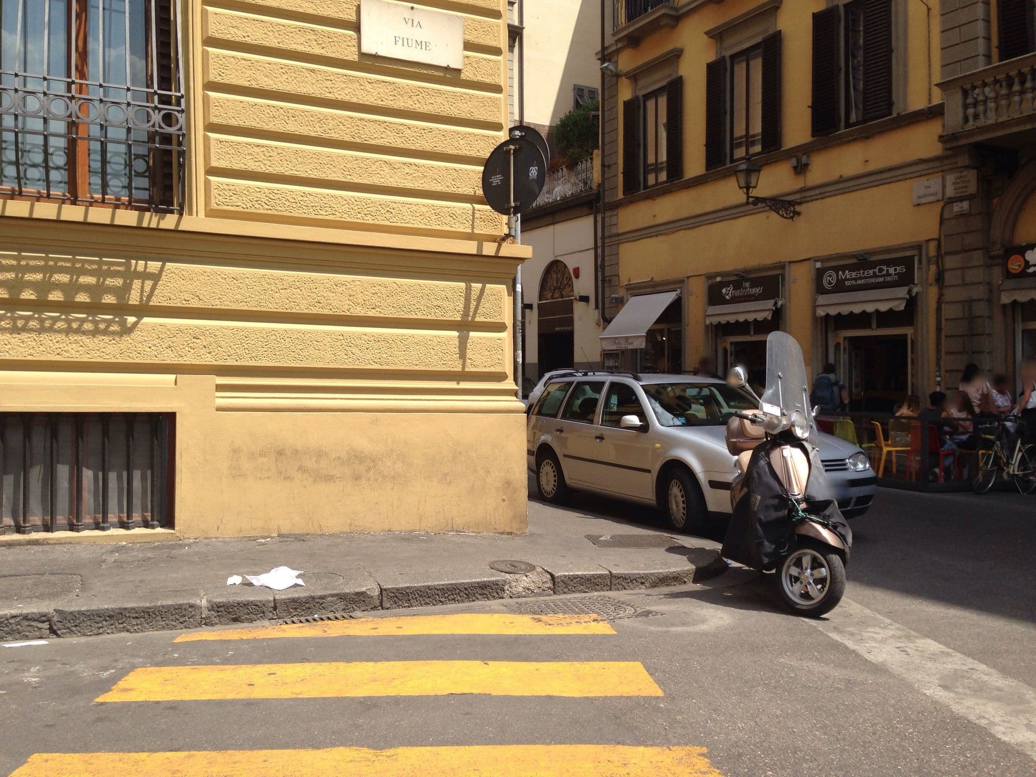 Street view near Hotel Alinari, Florence — © scribblemaniac (CC BY-SA · Mapillary)
