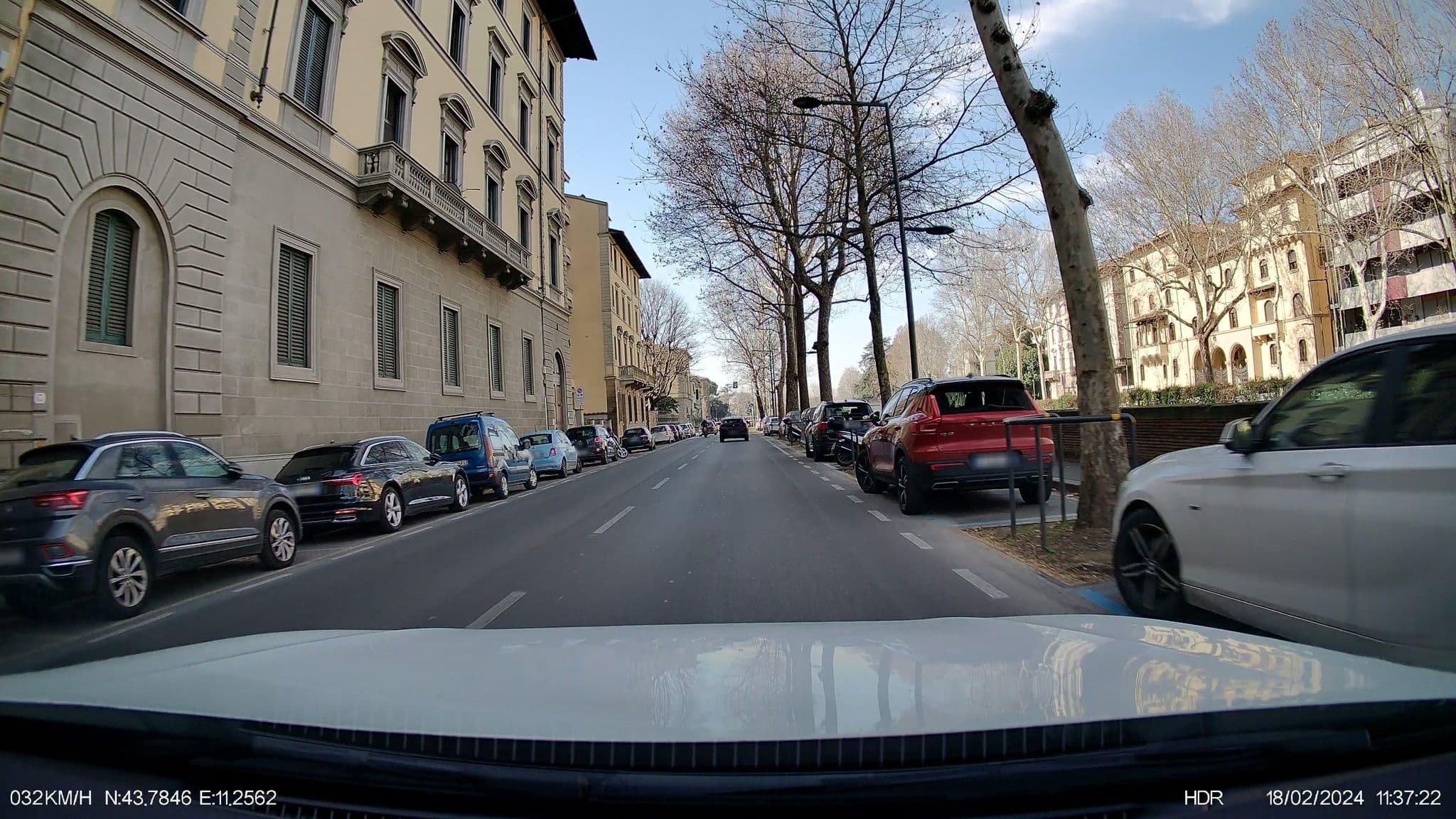 Street view near Grand Hotel Panama Firenze, Florence — © Hrabroslav (CC BY-SA · Mapillary)