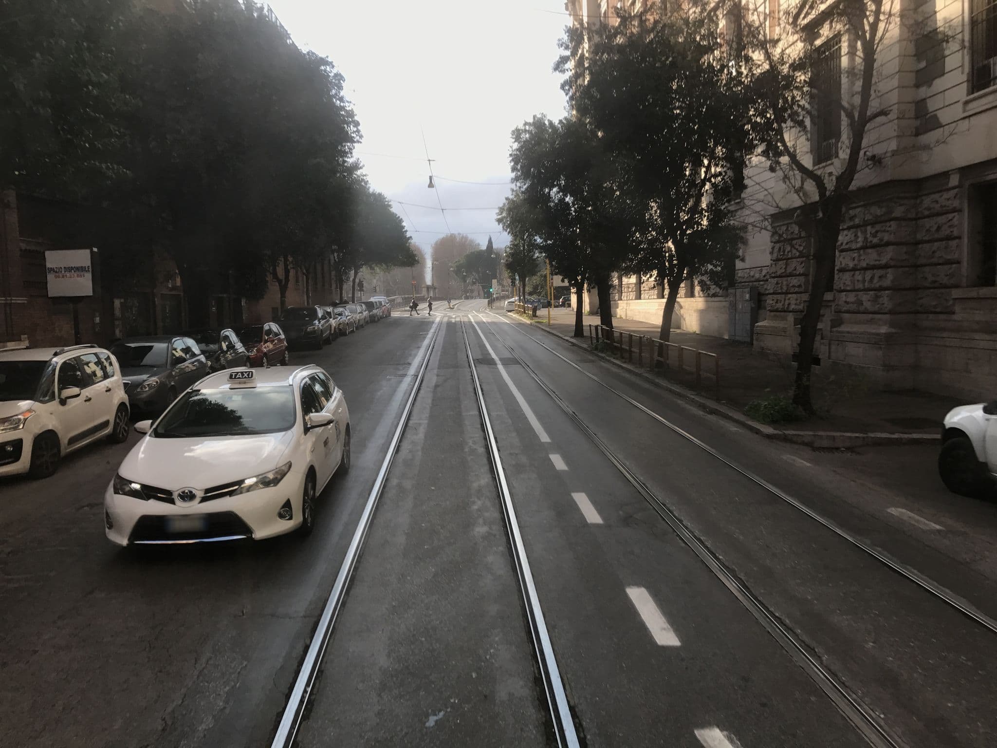 Street view near Albergo Etico Roma, Campo Marzio — © fundacja_geolife (CC BY-SA · Mapillary)