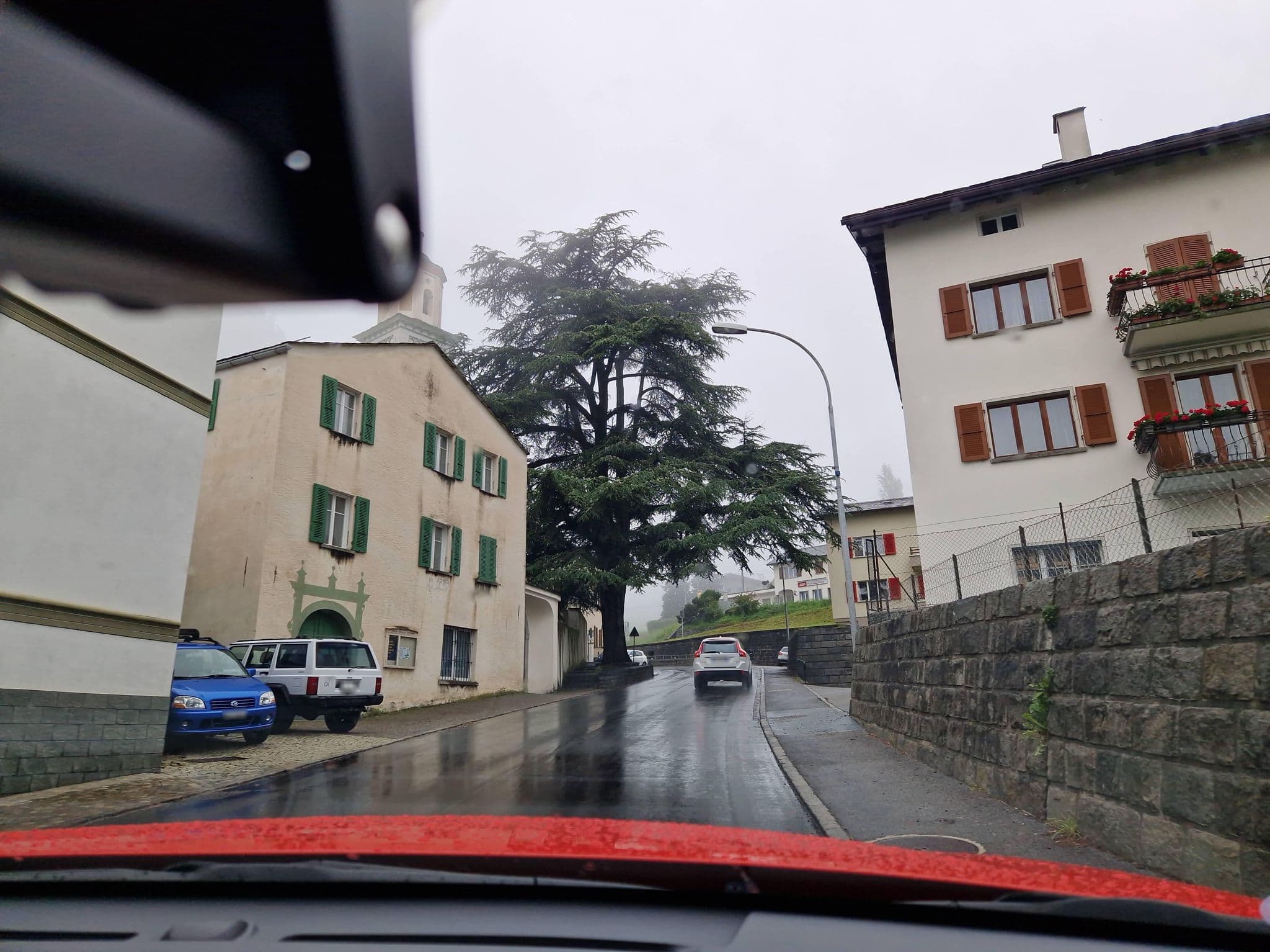 Street view near Osteria del Centro, Brusio — © mcliquid (CC BY-SA · Mapillary)