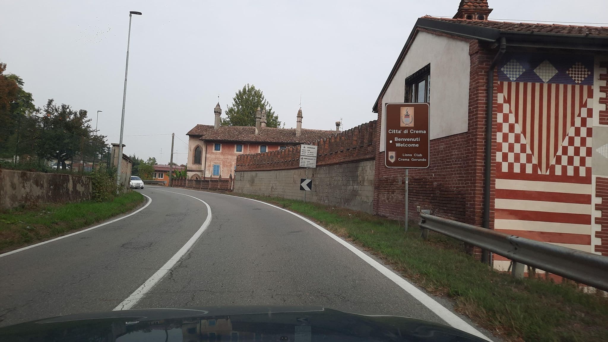 Street view near Agriturismo La Costa, Crema — © wegavision (CC BY-SA · Mapillary)