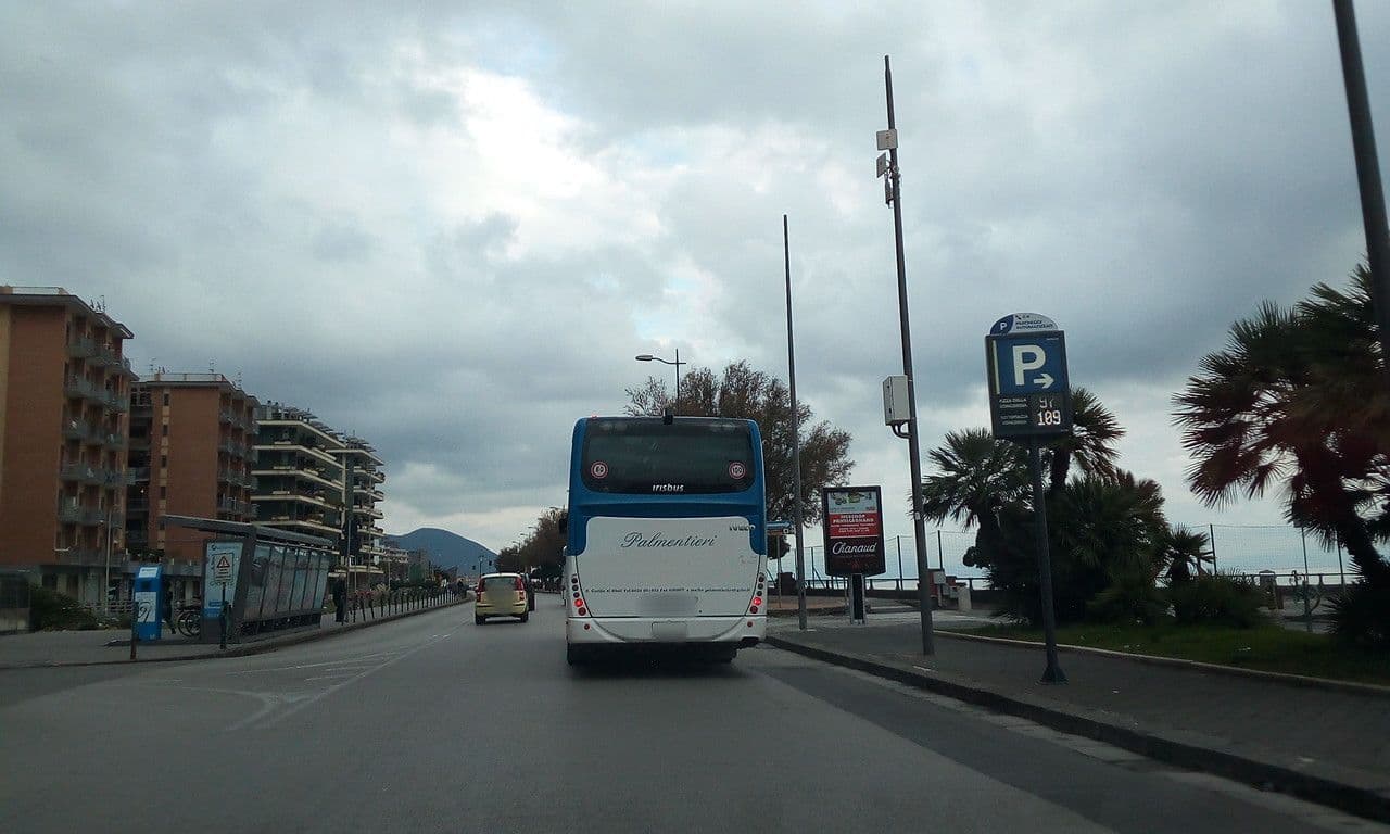 Street view near B&B Madegra Sea Suite, Salerno — © giosa94 (CC BY-SA · Mapillary)