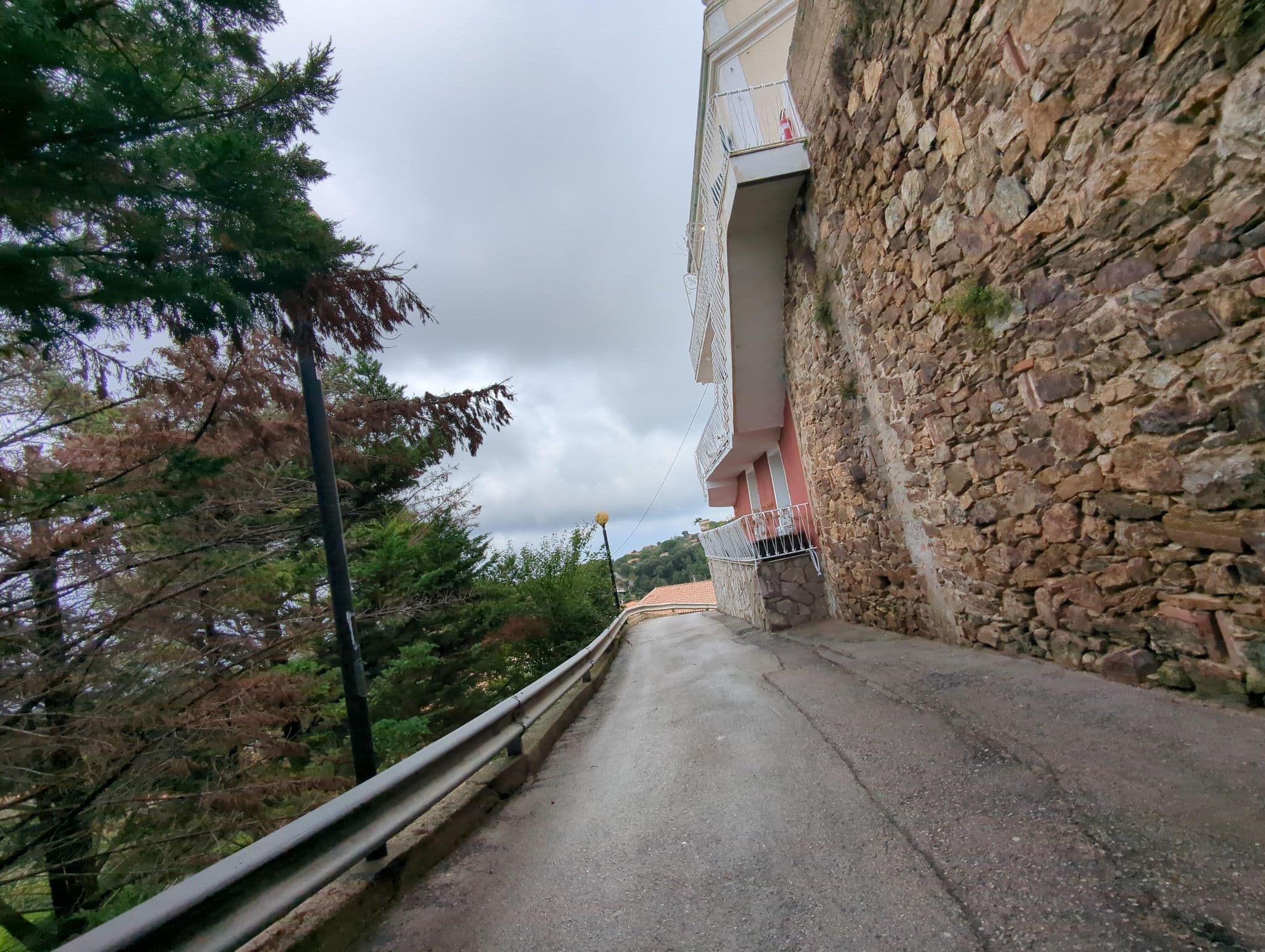 Street view near Hotel Golfo Azzurro, Capoliveri — © ente (CC BY-SA · Mapillary)