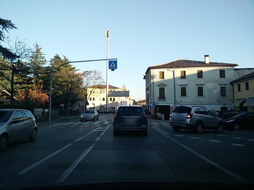 Street view near Travellers Lodge B&B, Treviso — © bellazambo (CC BY-SA · Mapillary)