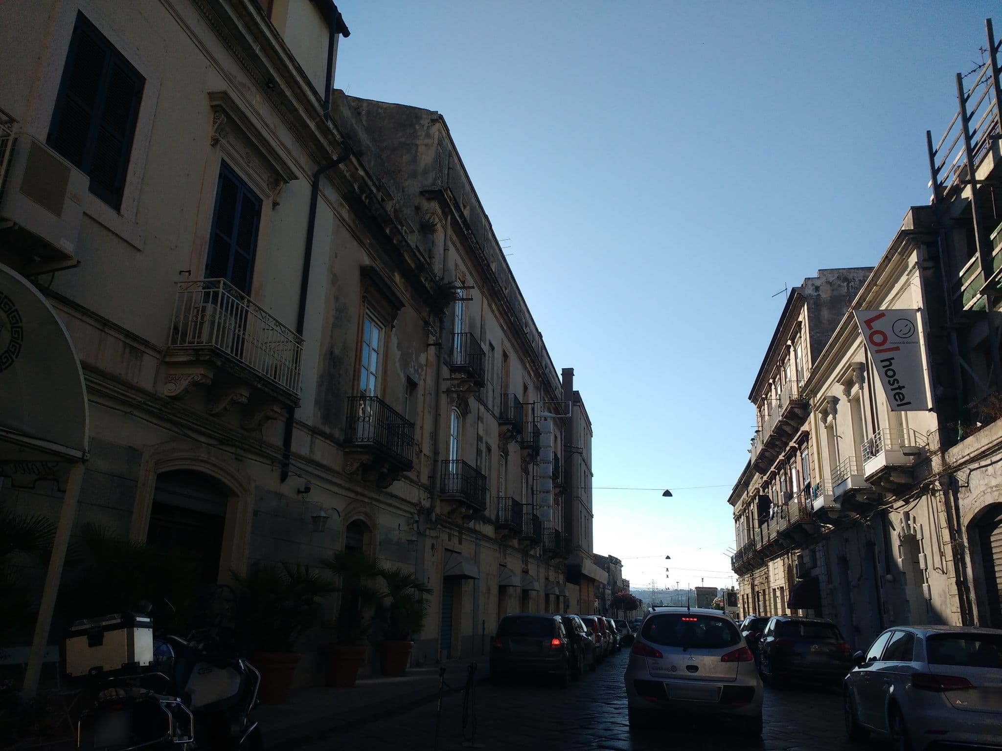 Street view near Hotel Archimede Ortigia, Siracusa — © thetornado76 (CC BY-SA · Mapillary)