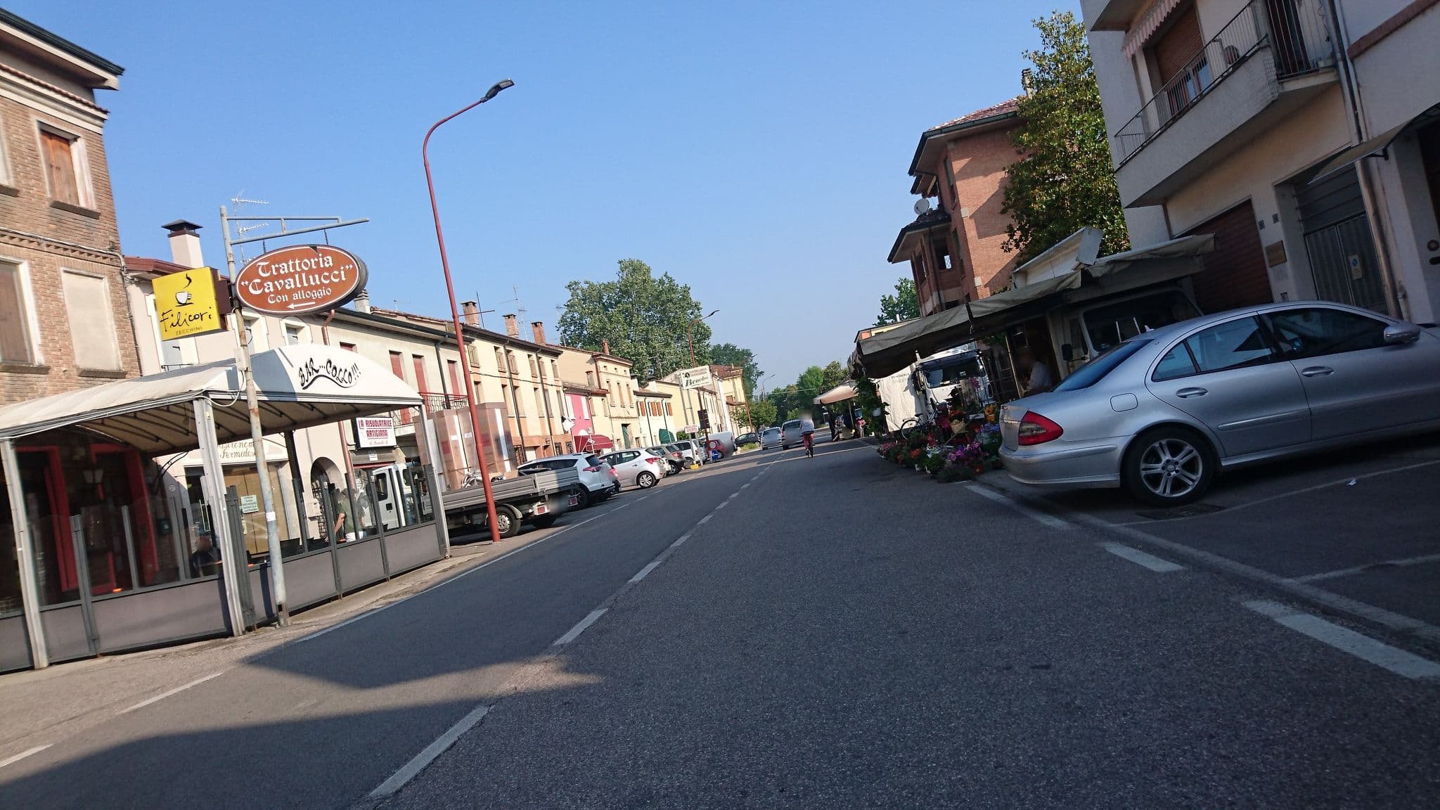 Street view near Albergo Cavallucci, Sermide — © voschix (CC BY-SA · Mapillary)