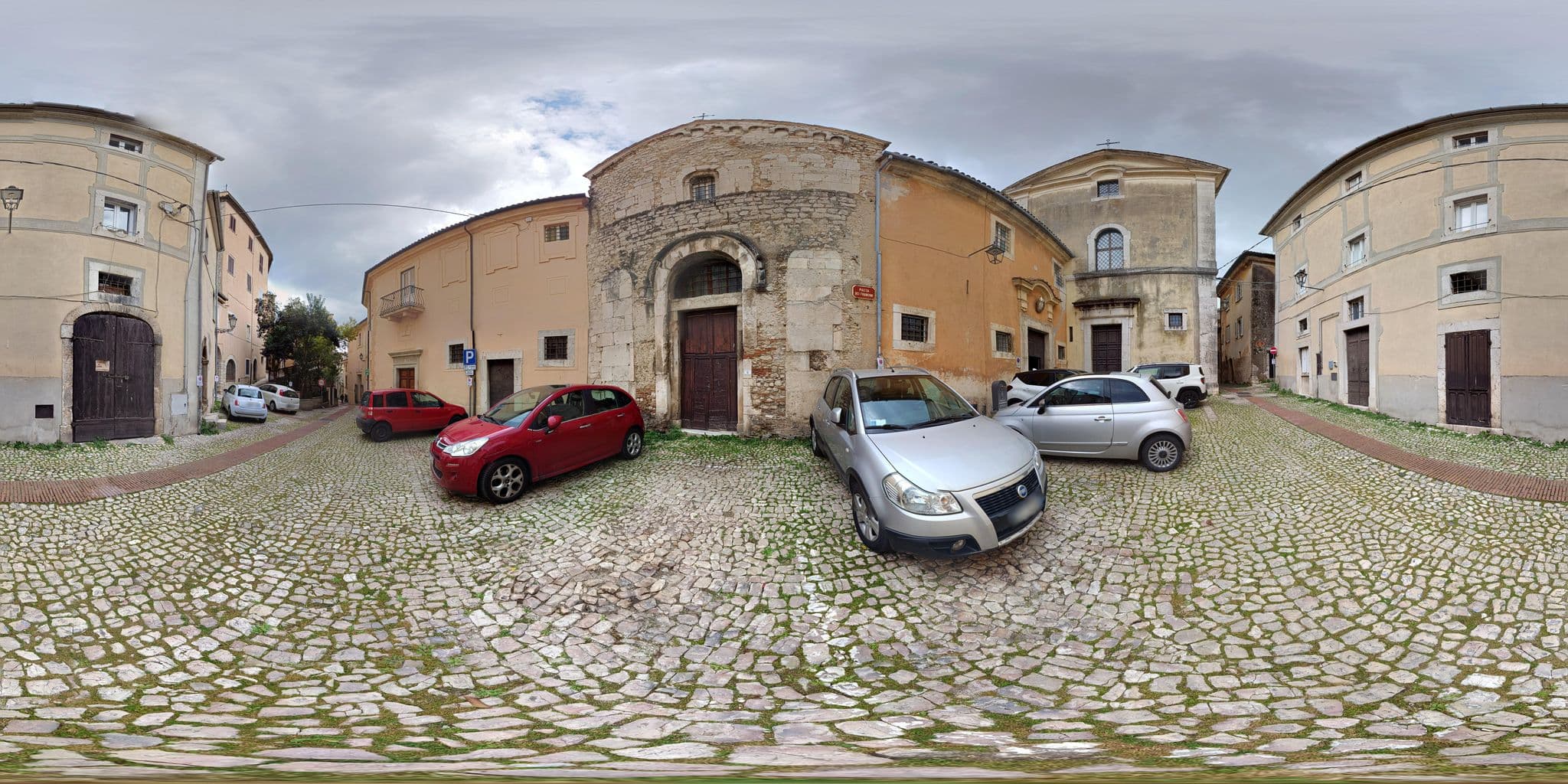 Street view near Hotel Relais Filonardi, Veroli — © odiug (CC BY-SA · Mapillary)