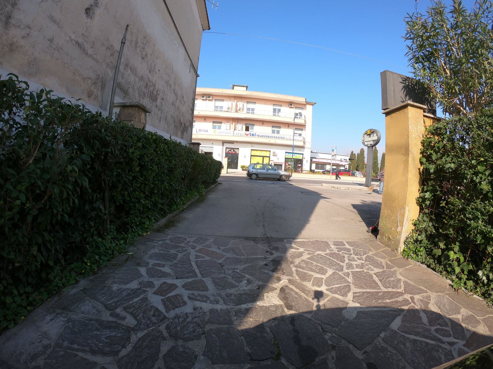 Street view near Hotel Palombella - Hotel Frosinone, Frosinone — © richlv (CC BY-SA · Mapillary)