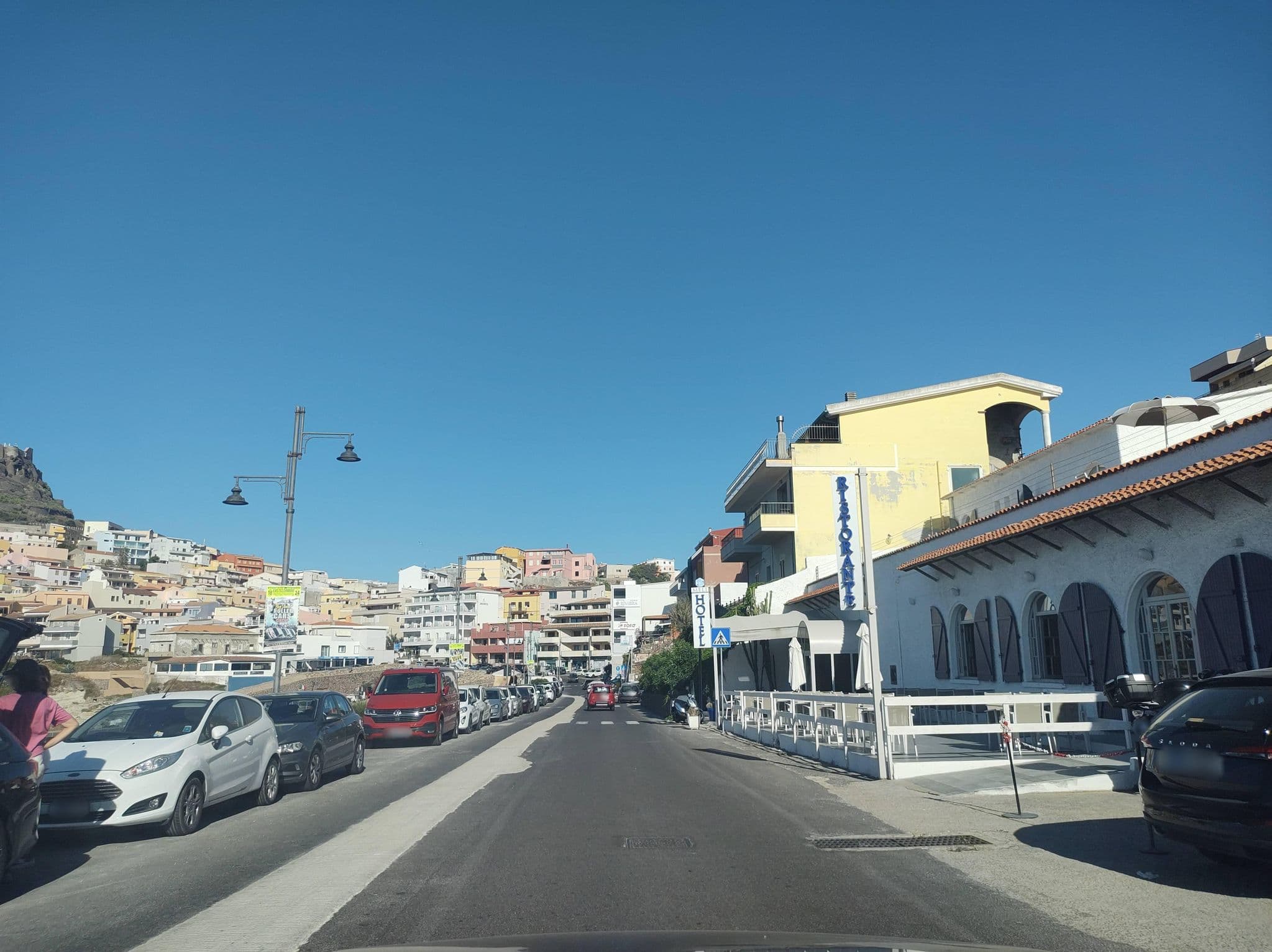 Street view near Hotel Meli 3 Stelle | Fronte mare Castelsardo, Castelsardo — © thetornado76 (CC BY-SA · Mapillary)