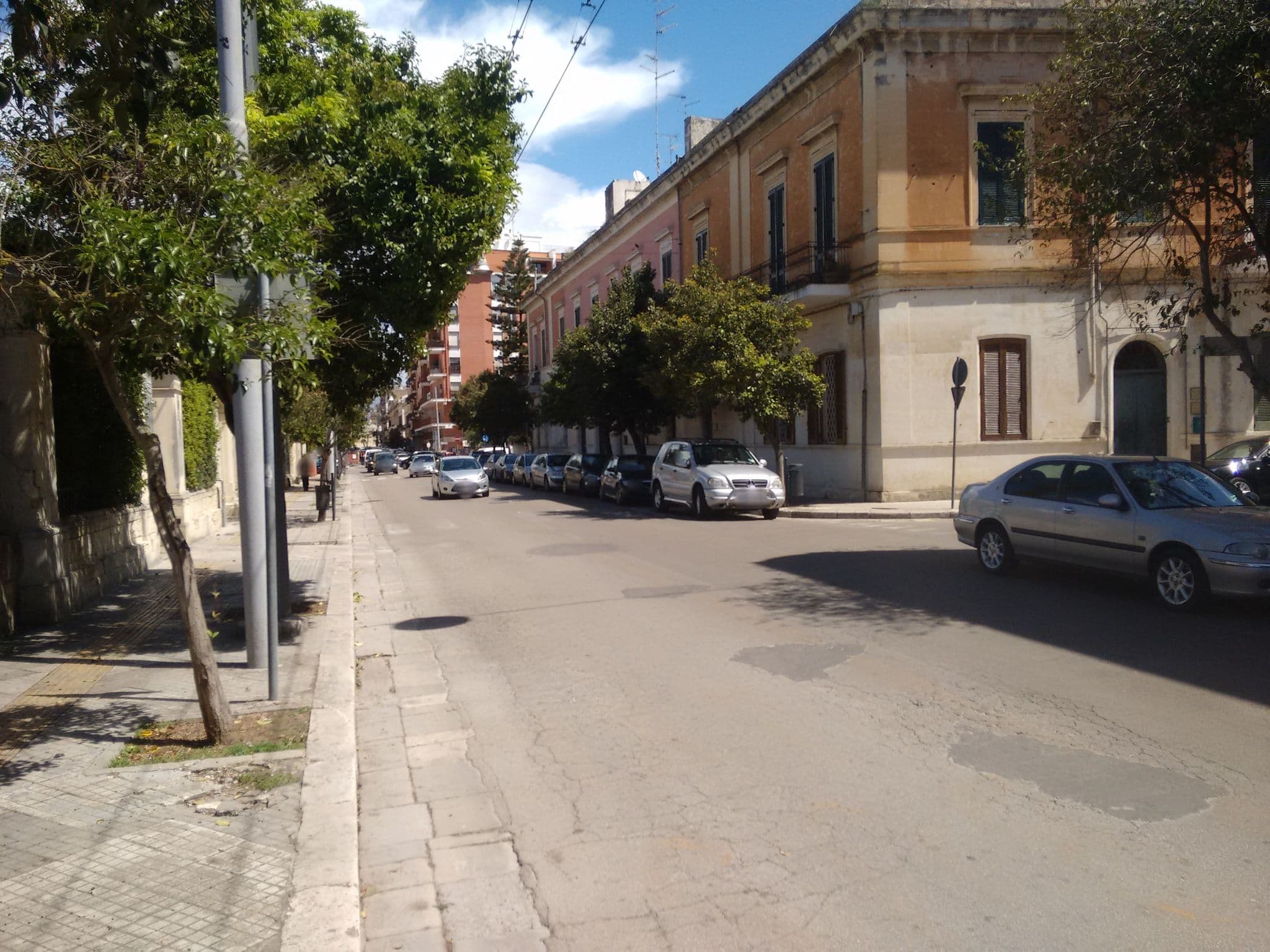 Street view near Dimora Charleston Lecce parcheggio privato in loco gratis, Lecce
