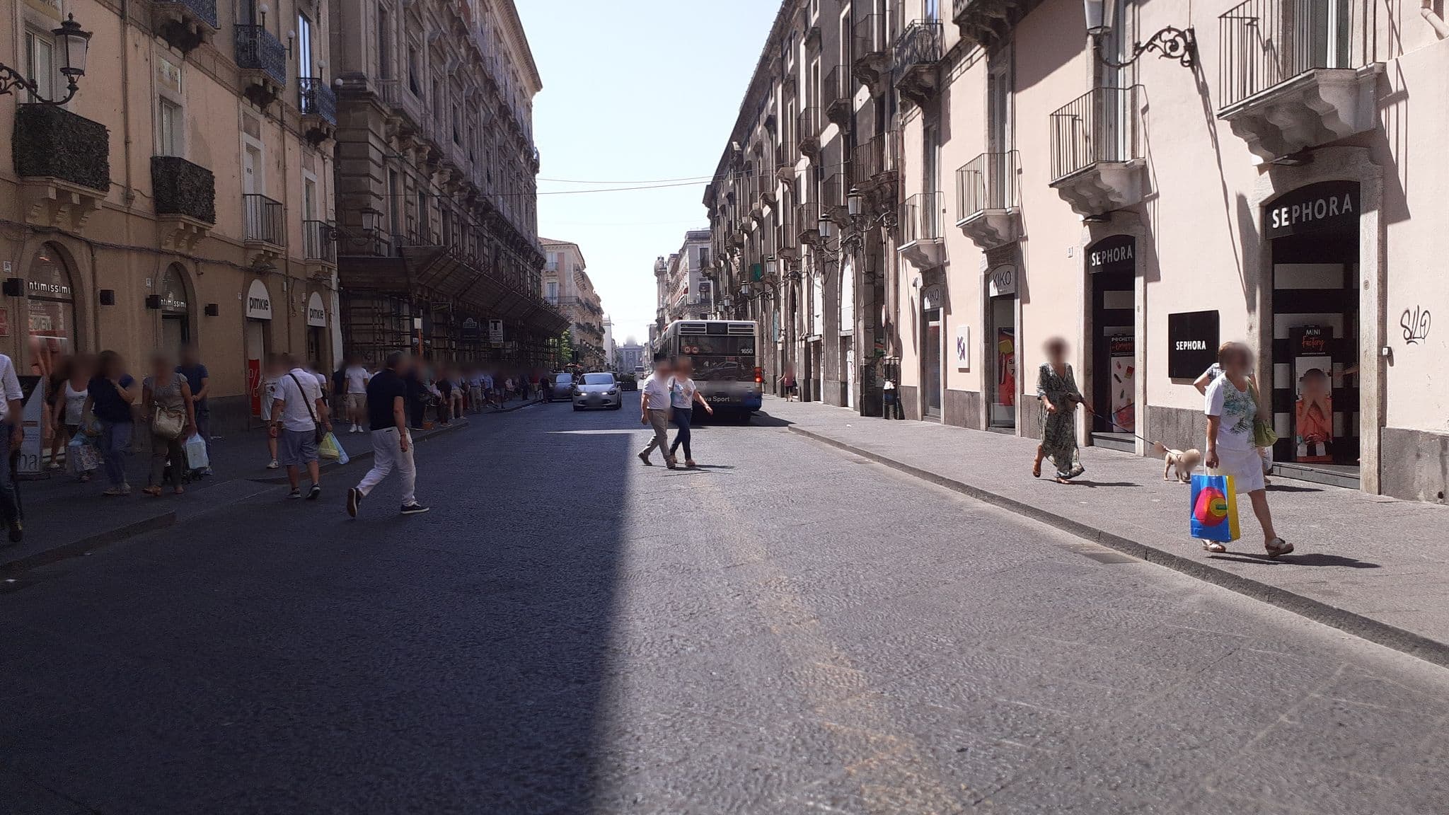 Street view near Hotel Costanza, Catania — © agliatav (CC BY-SA · Mapillary)