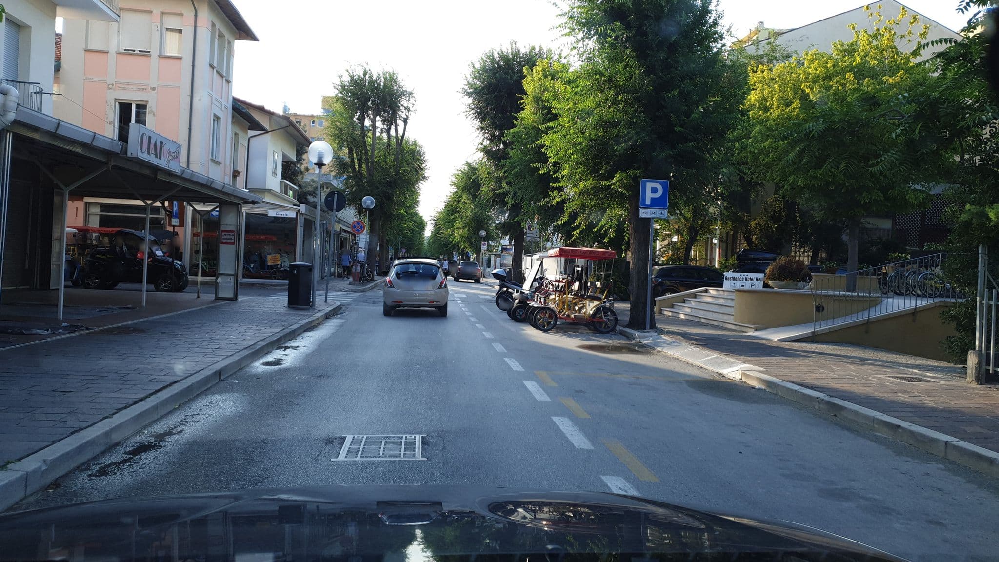 Street view near Baby Family Hotel Alda Amelia, Cattolica — © zerbit (CC BY-SA · Mapillary)
