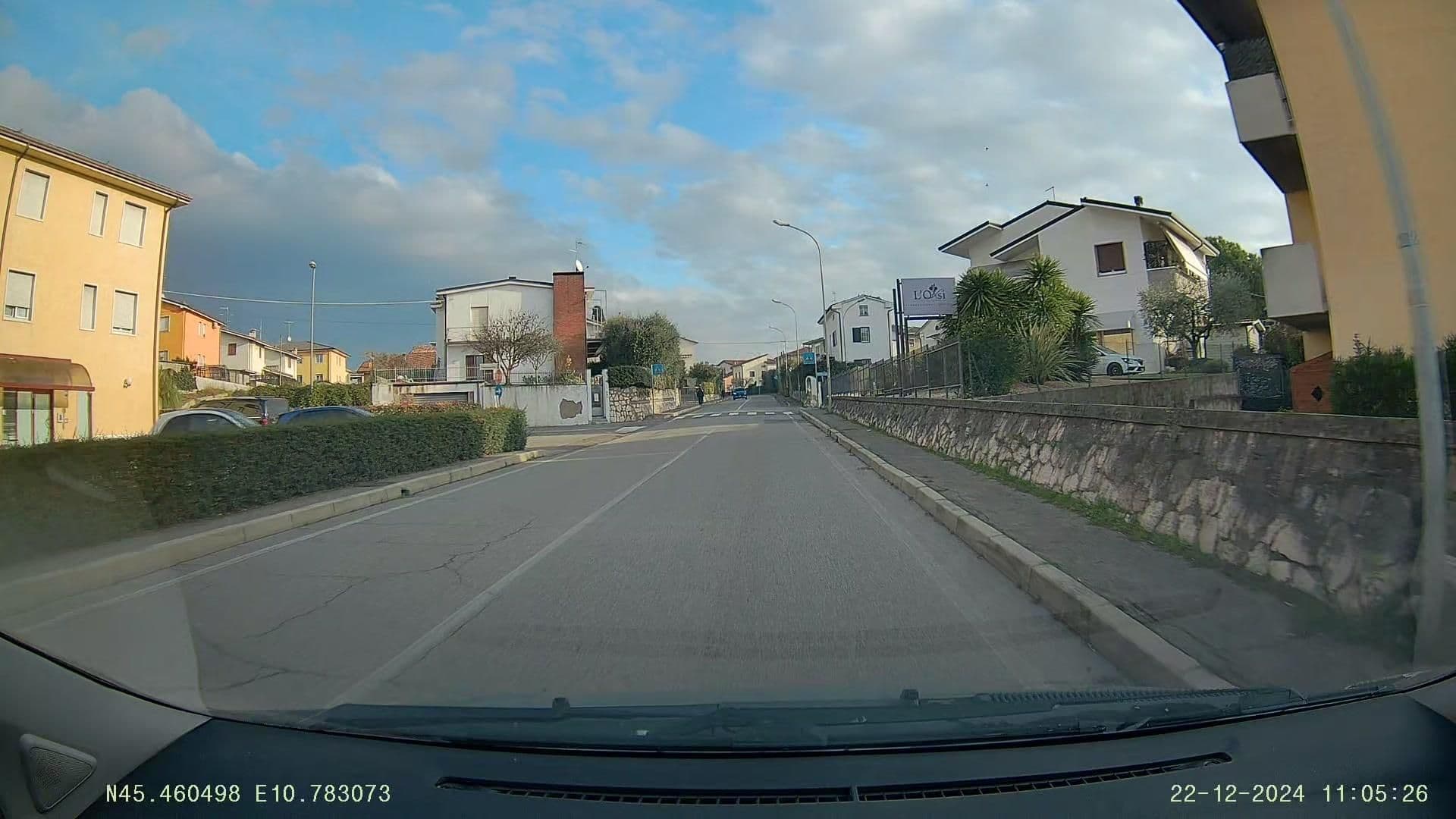 Street view near Albergo al Sole, Sandrà — © Jacopo86 (CC BY-SA · Mapillary)