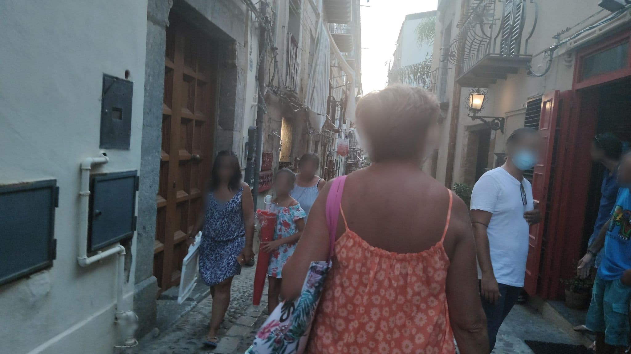 Street view near Palazzo Raho, Cefalù — © mrey (CC BY-SA · Mapillary)