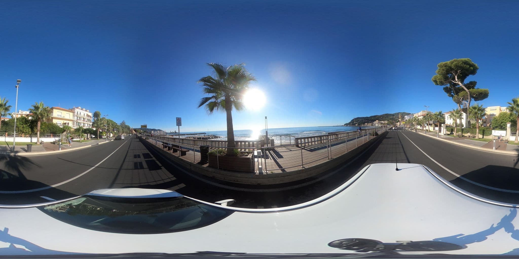 Street view near Palm Beach - Camere & Appartamenti, Diano Marina — © LucianoC63 (CC BY-SA · Mapillary)
