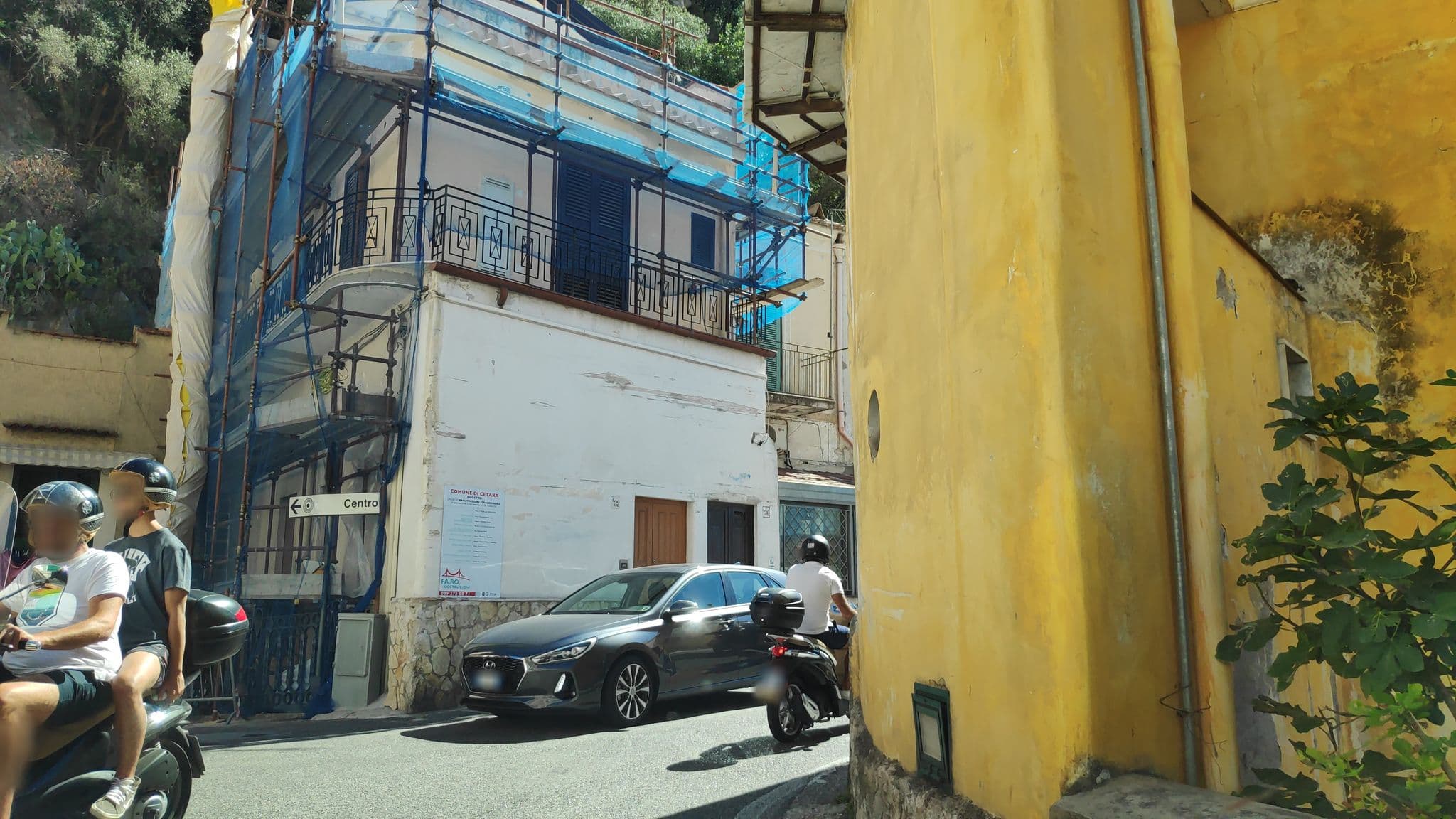 Street view near 'A Regina b&b Cetara, Cetara — © marcuscalabresus (CC BY-SA · Mapillary)