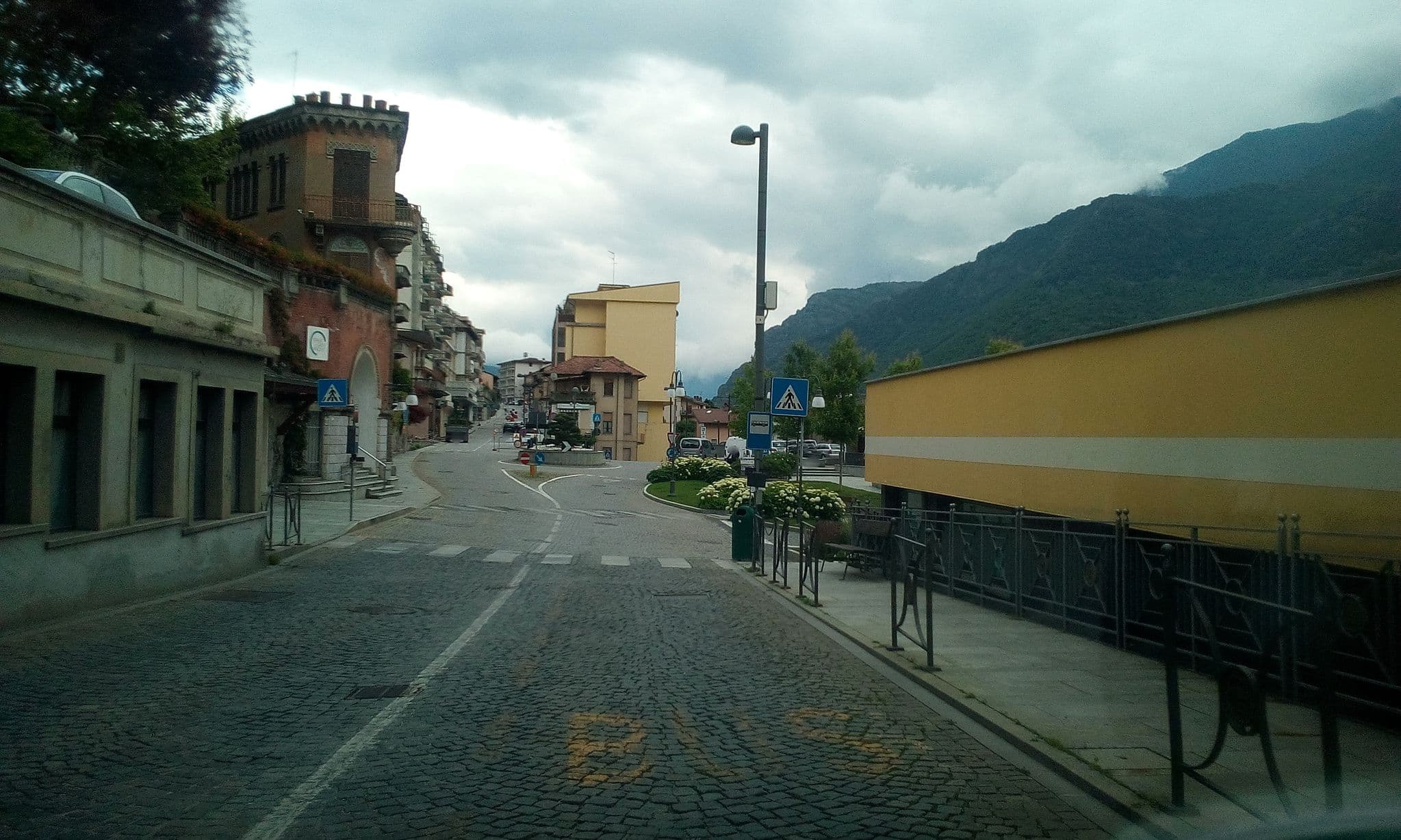 Street view near A' la Table du Sommelier Restaurant & Chambres, Saint-Vincent — © gianmarionavi (CC BY-SA · Mapillary)