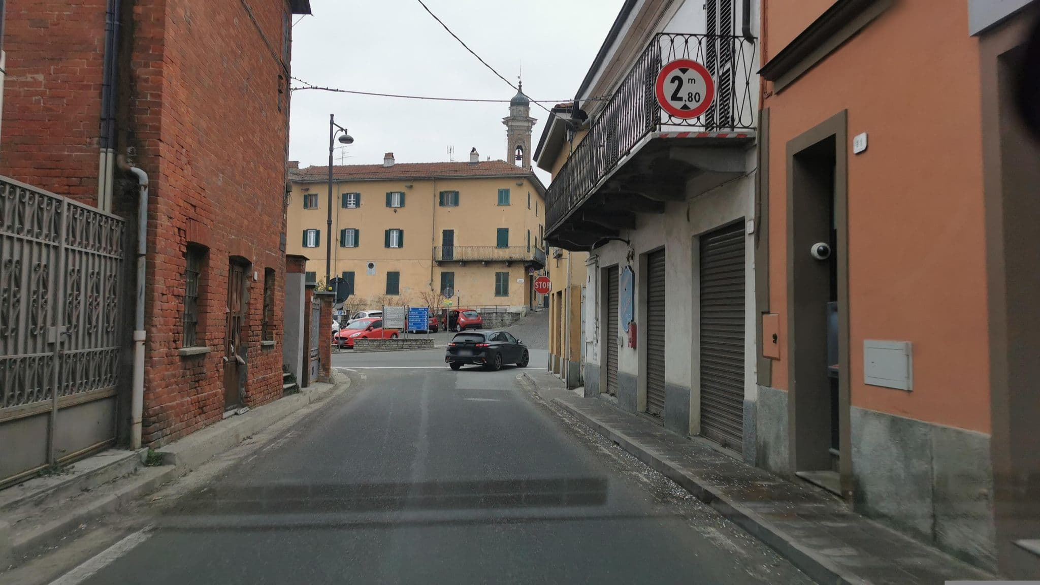 Street view near Rocche Costamagna Art Suites, La Morra — © canfe (CC BY-SA · Mapillary)