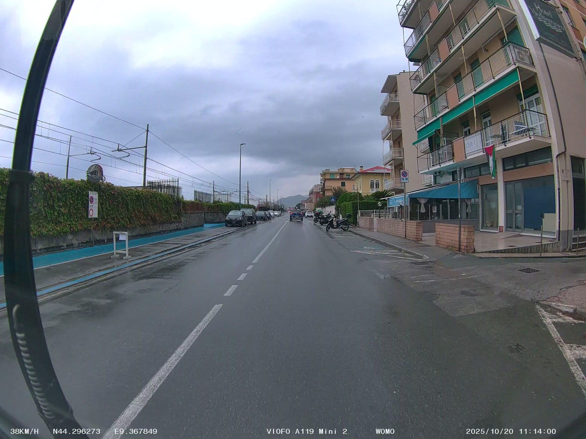 Street view near Hotel Mediterraneo Cavi, Lavagna — © soulcover (CC BY-SA · Mapillary)