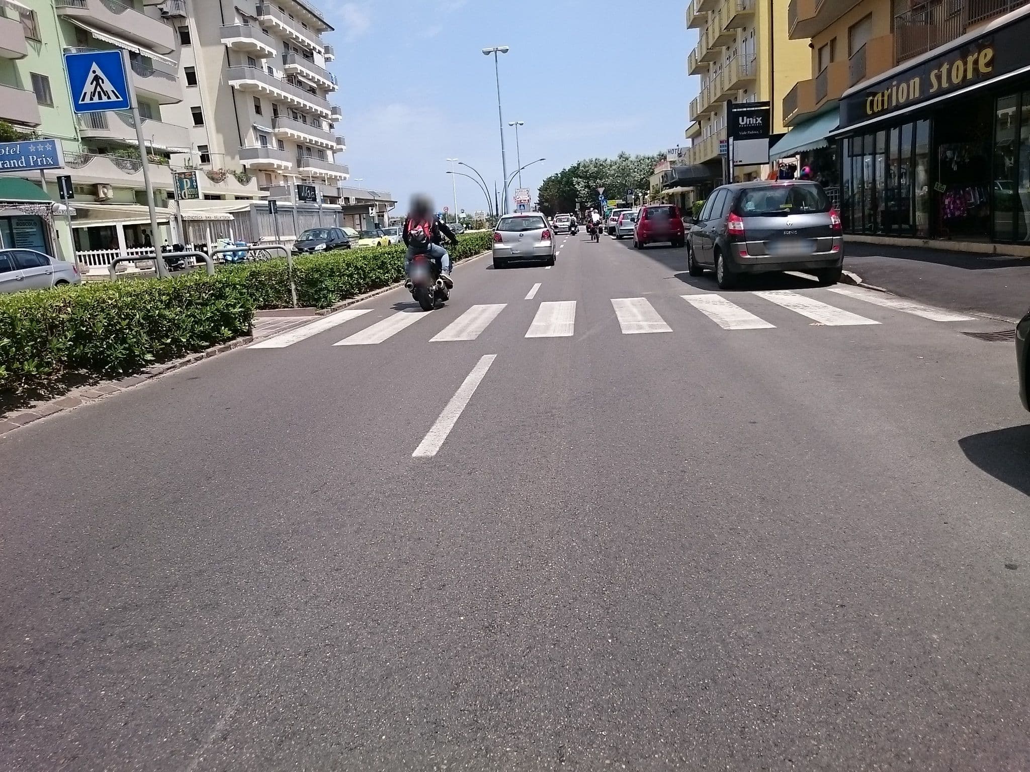 Street view near Hotel Grand Prix, Chioggia — © voschix (CC BY-SA · Mapillary)