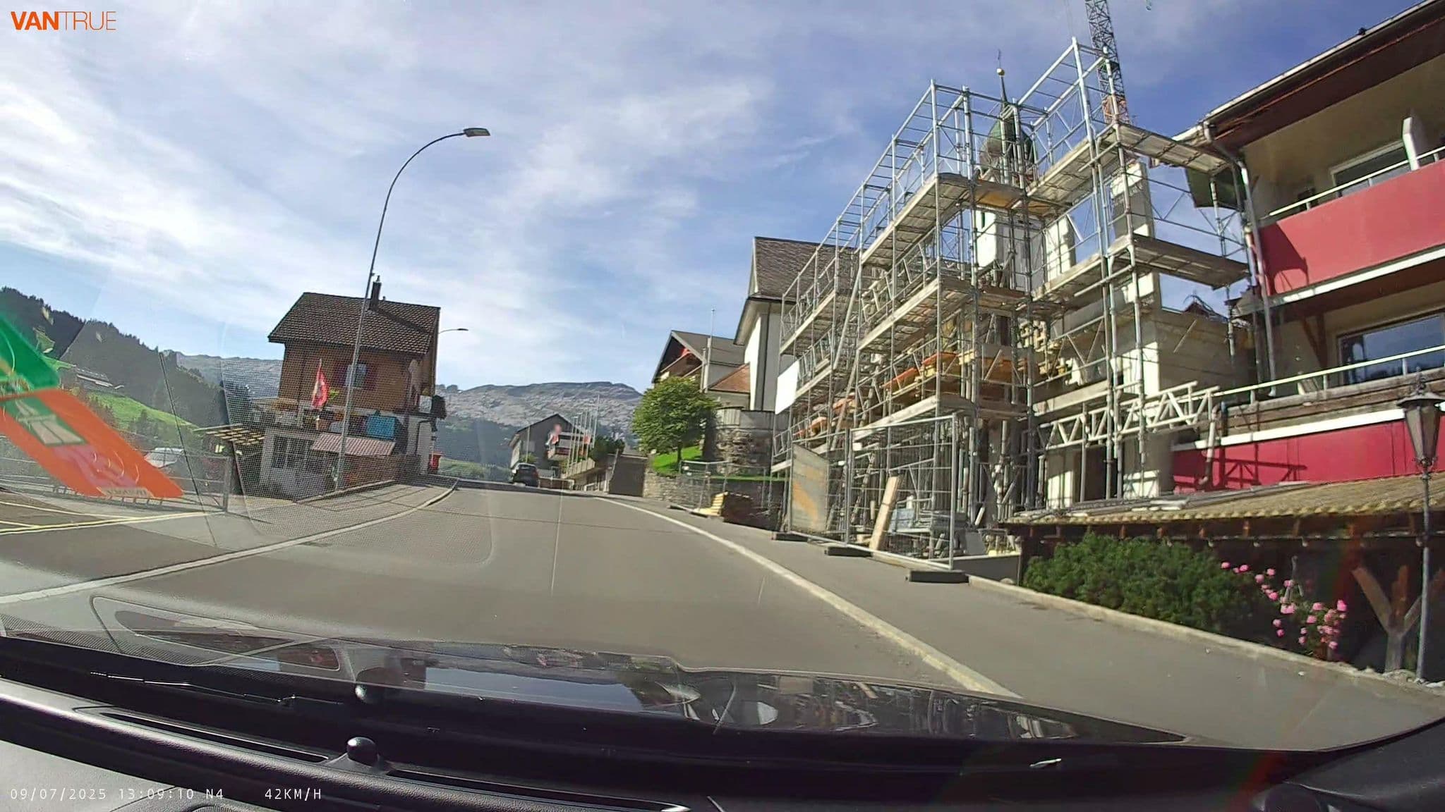 Street view near Hotel Sörenberg, Flühli — © fcignat (CC BY-SA · Mapillary)