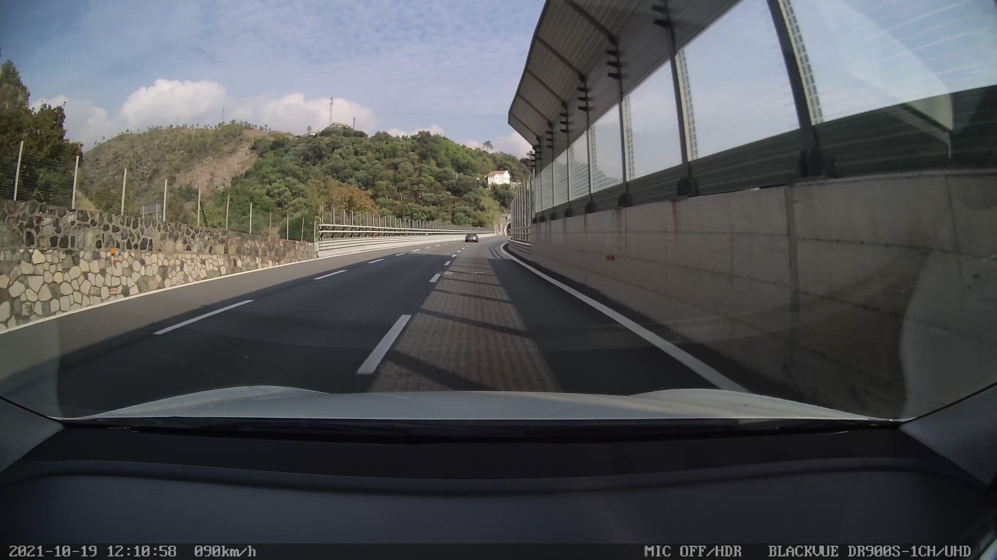 Street view near Albergo Alietta, Cogoleto — © till (CC BY-SA · Mapillary)