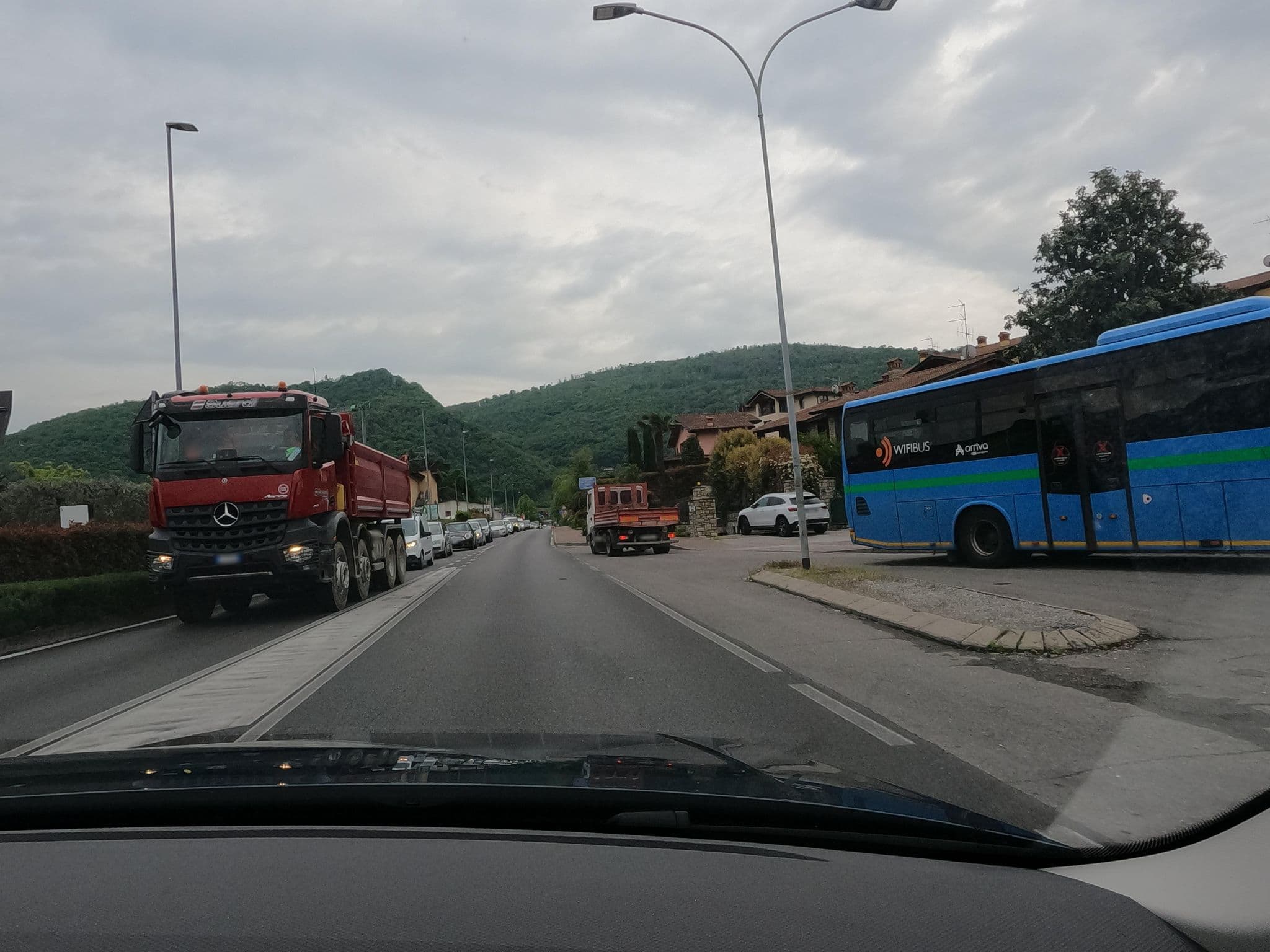 Street view near Hotel & Residence Ulivi, Paratico — © borovac (CC BY-SA · Mapillary)