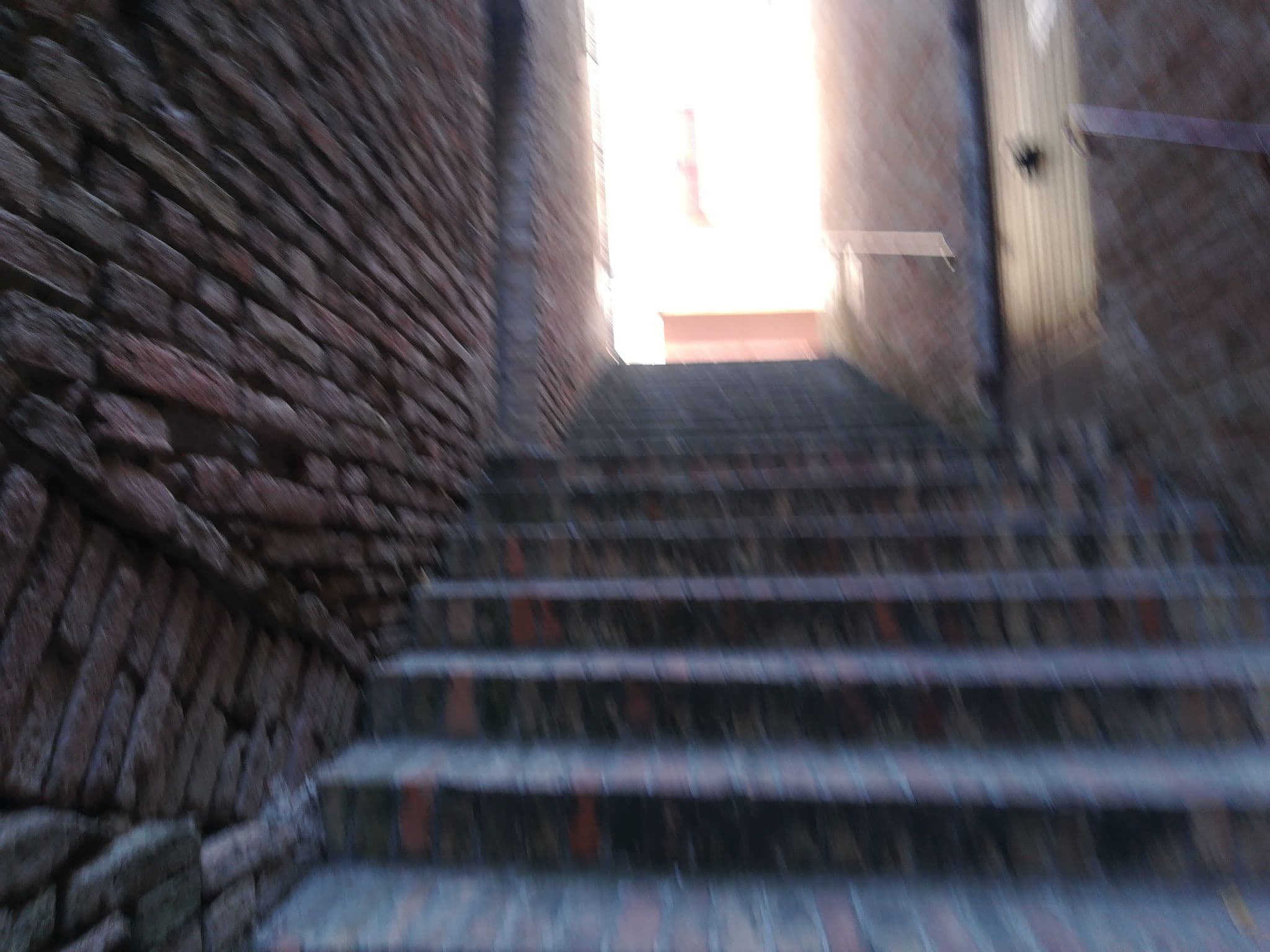 Street view near casa di Faustina (albergo diffuso), Corinaldo — © jeawrong (CC BY-SA · Mapillary)