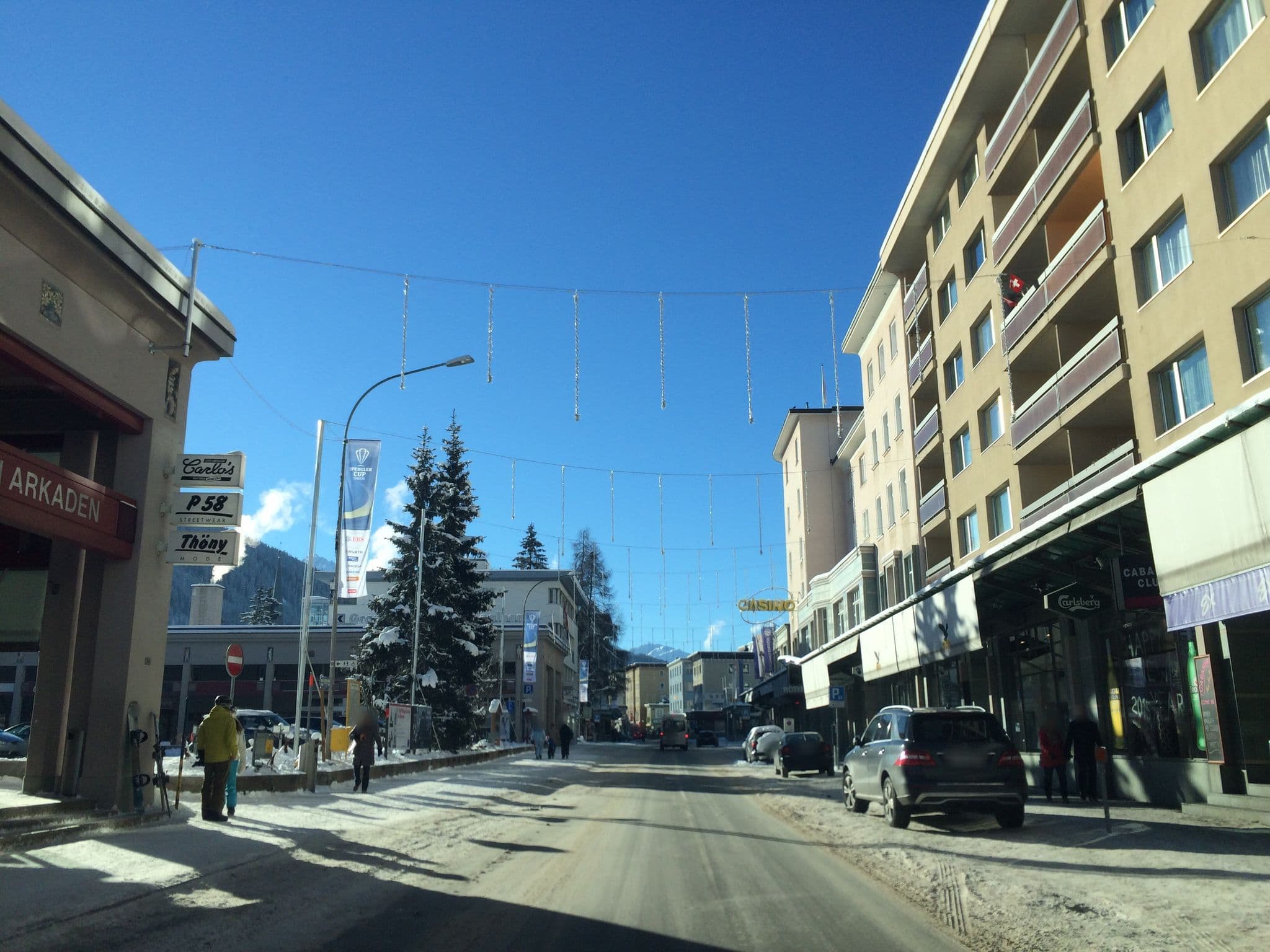 Street view near The Hotel Europe, Davos — © jesolem (CC BY-SA · Mapillary)
