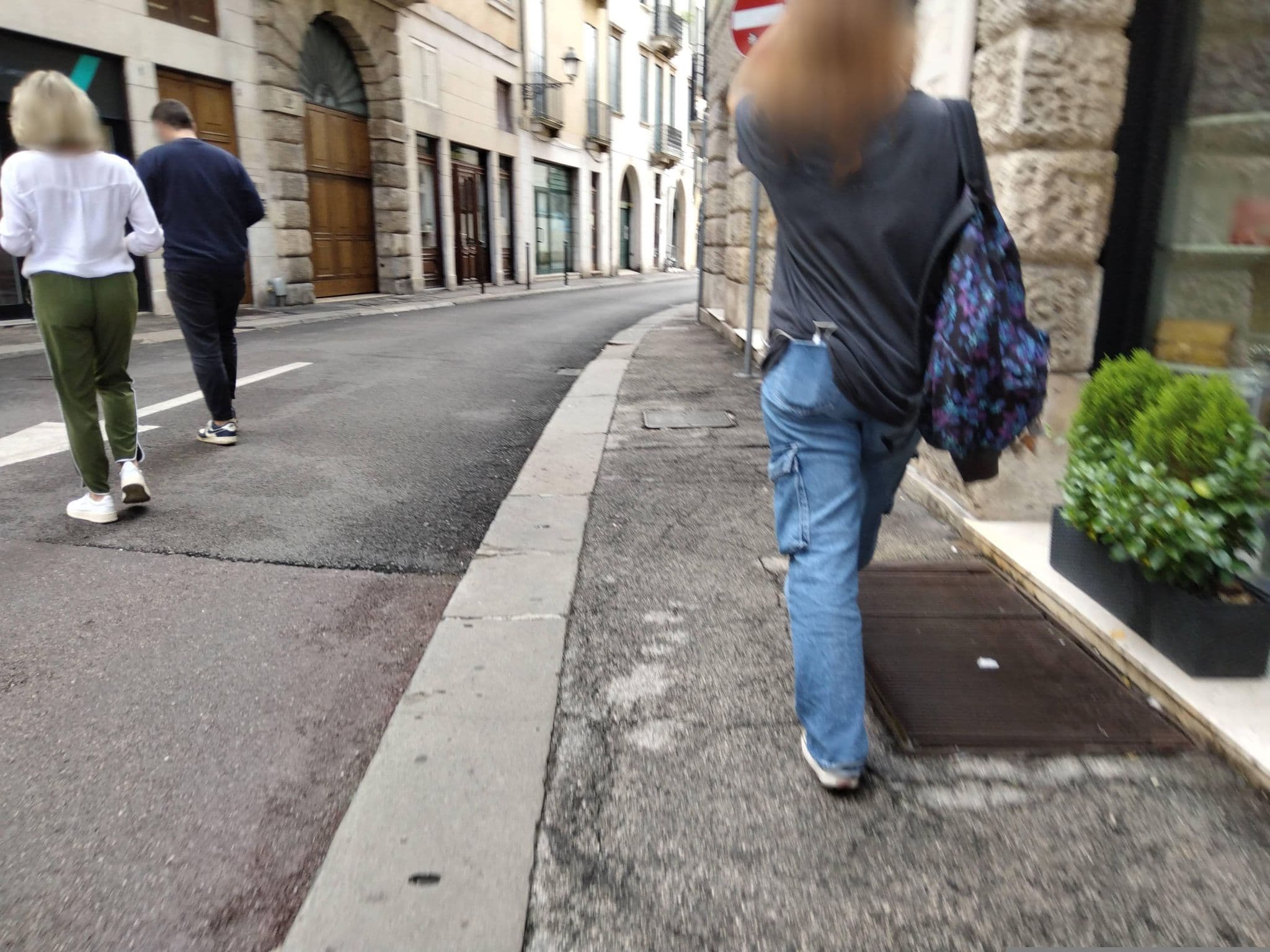 Street view near Bed & Breakfast AL PONTE, Vicenza — © mircozorzo (CC BY-SA · Mapillary)
