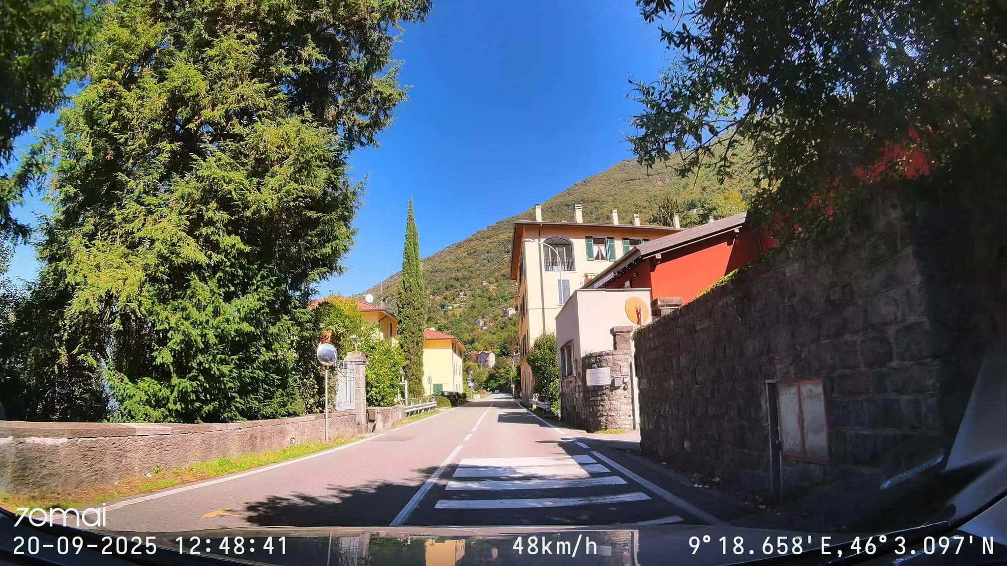 Street view near Valle dei Mulini Rent Room&Apartments, Bellano — © doriel (CC BY-SA · Mapillary)