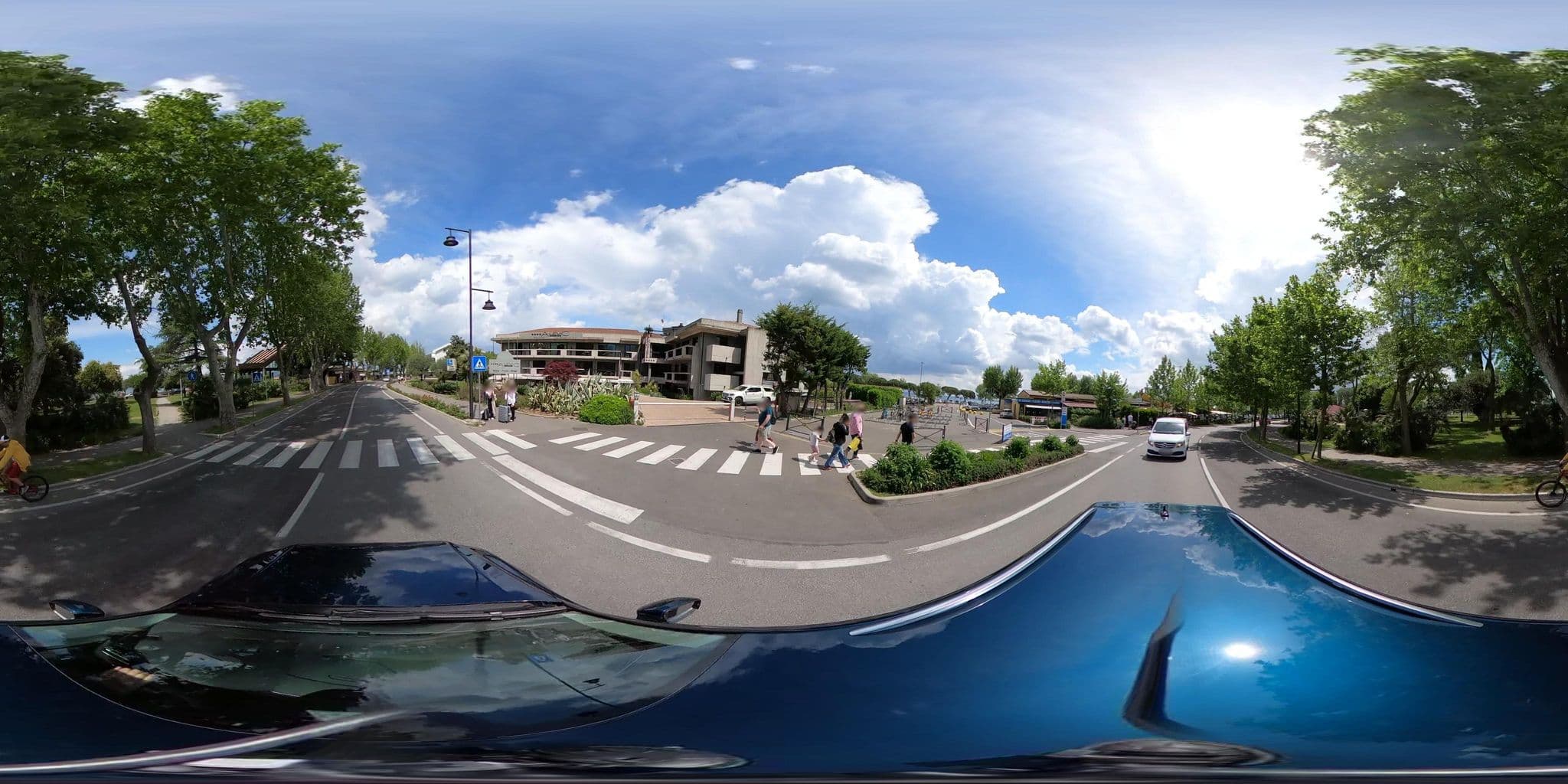 Street view near Alevic Hotel Sirmione, Sirmione — © borovac (CC BY-SA · Mapillary)
