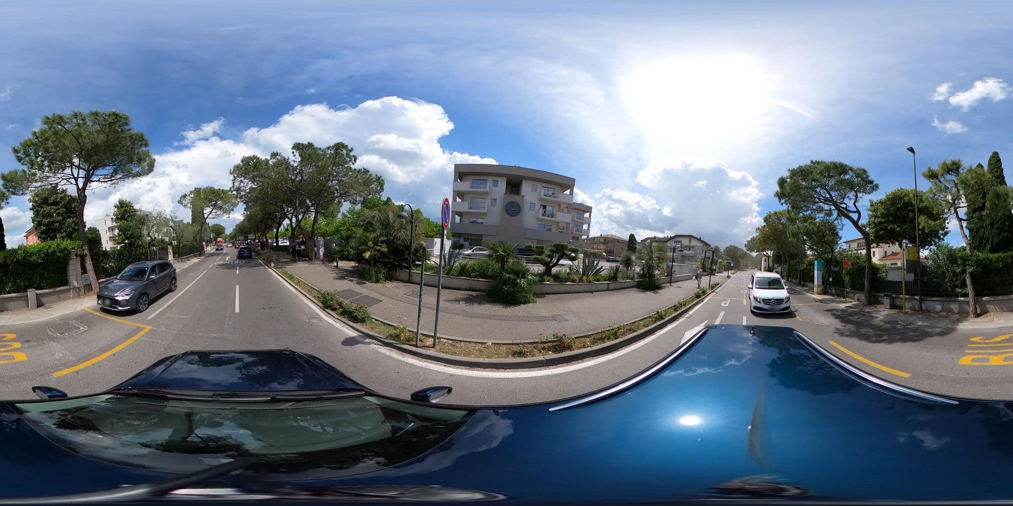 Street view near Hotel Ocelle, Sirmione — © borovac (CC BY-SA · Mapillary)