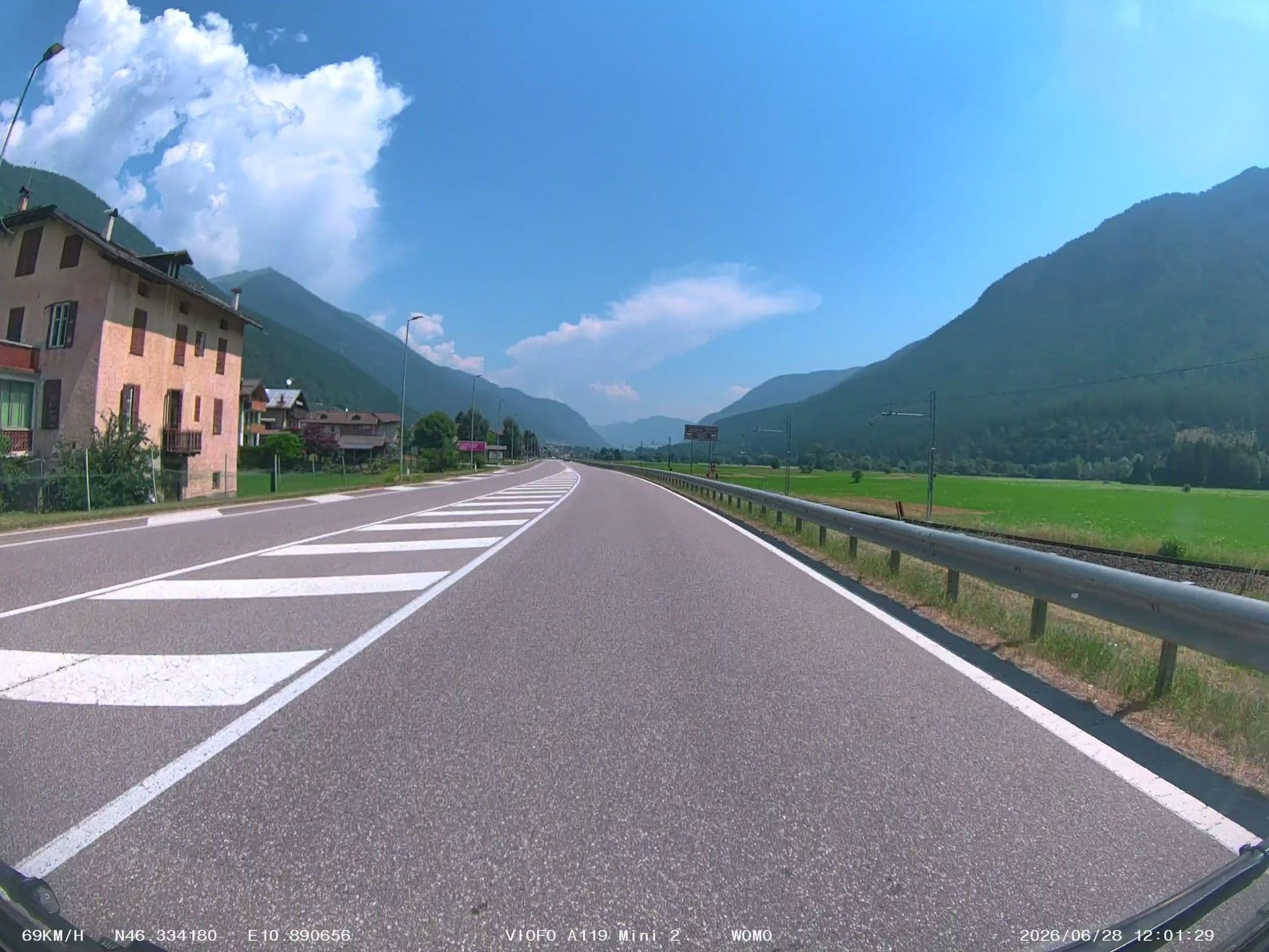 Street view near Hotel Aurora, Dimaro — © soulcover (CC BY-SA · Mapillary)