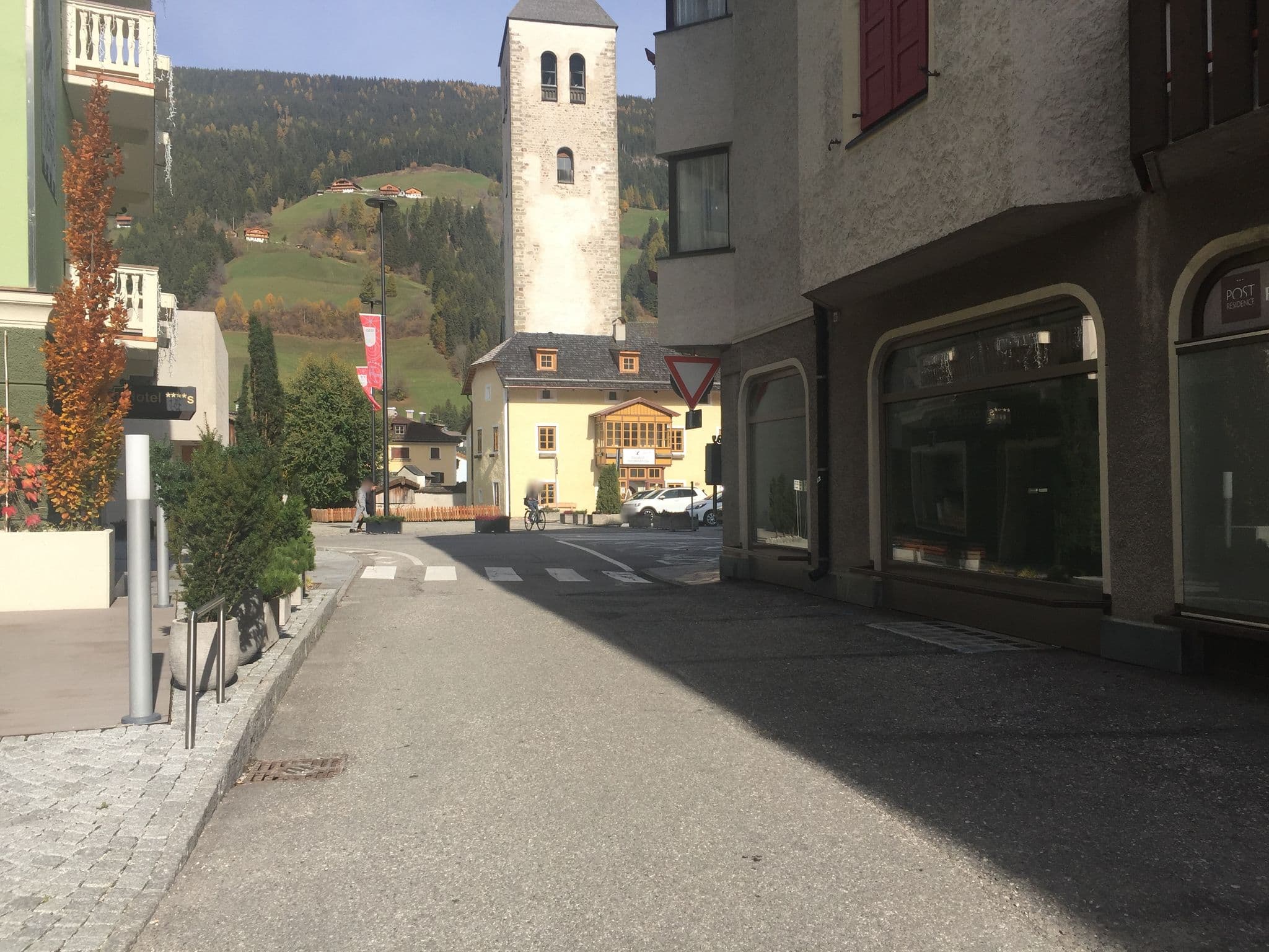 Street view near Post Hotel - Tradition & Lifestyle, San Candido — © igorzo (CC BY-SA · Mapillary)