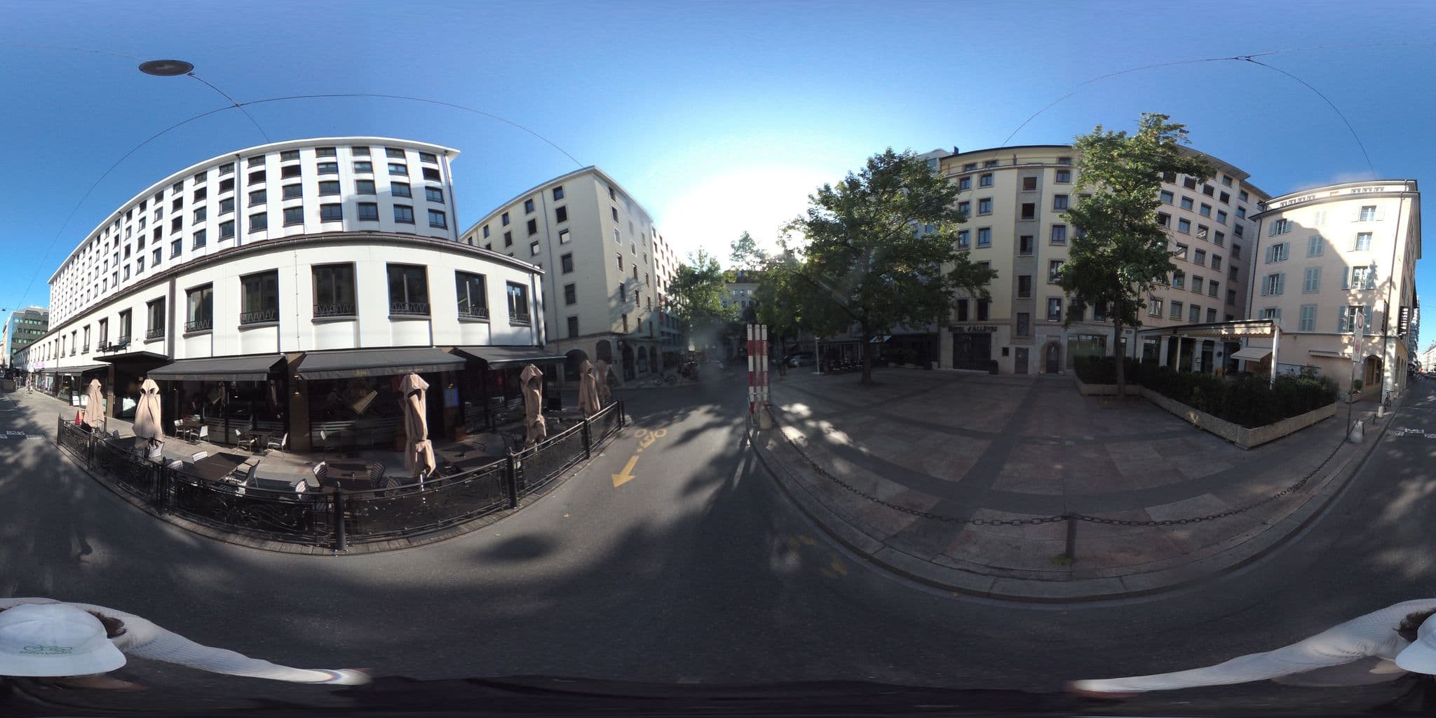 Street view near Hotel Rotary, Geneva — © geovelo (CC BY-SA · Mapillary)