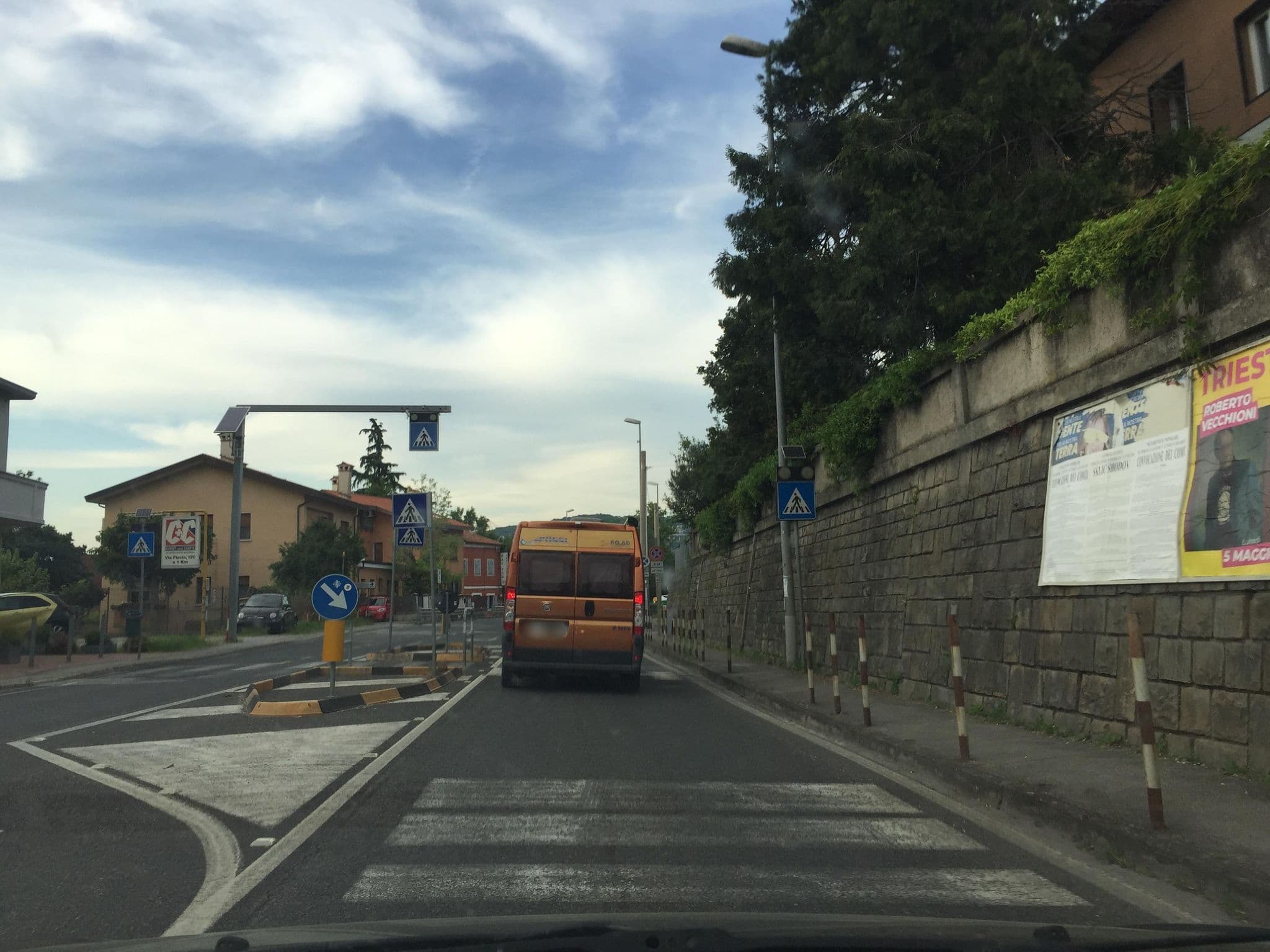 Street view near Hotel B&B, Locanda Gaia, Domio — © igorzo (CC BY-SA · Mapillary)