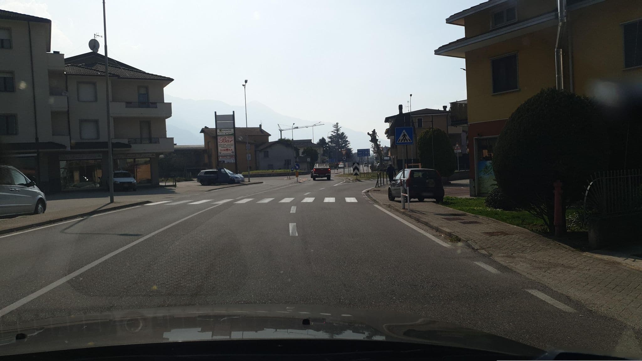Street view near Cà Elsa B&B, Dubino — © yannakis (CC BY-SA · Mapillary)
