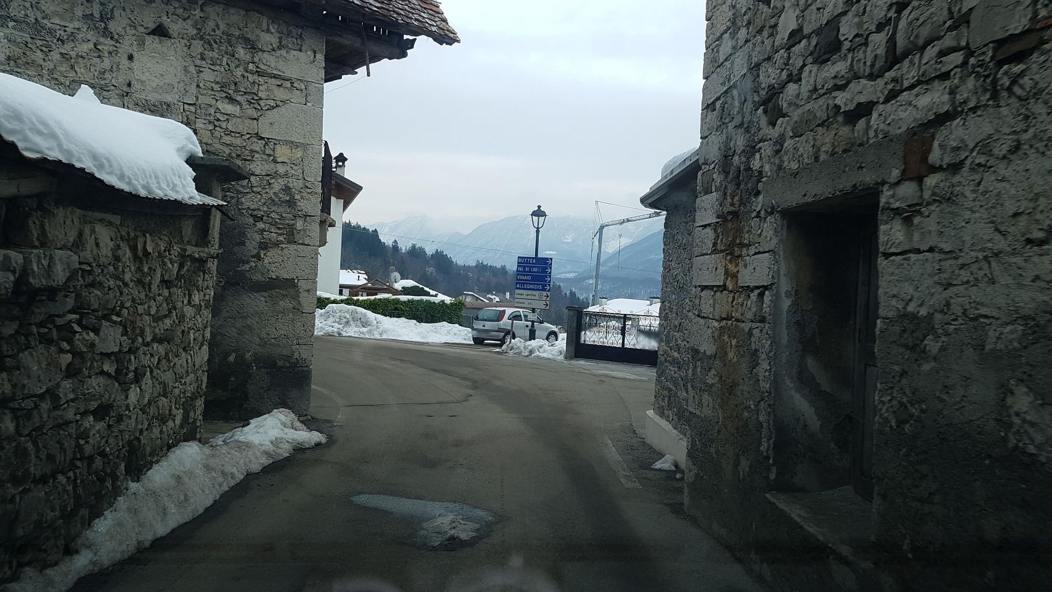 Street view near Albergo Diffuso Altopiano di Lauco Soc. Coop., Villa Santina — © igorzo (CC BY-SA · Mapillary)