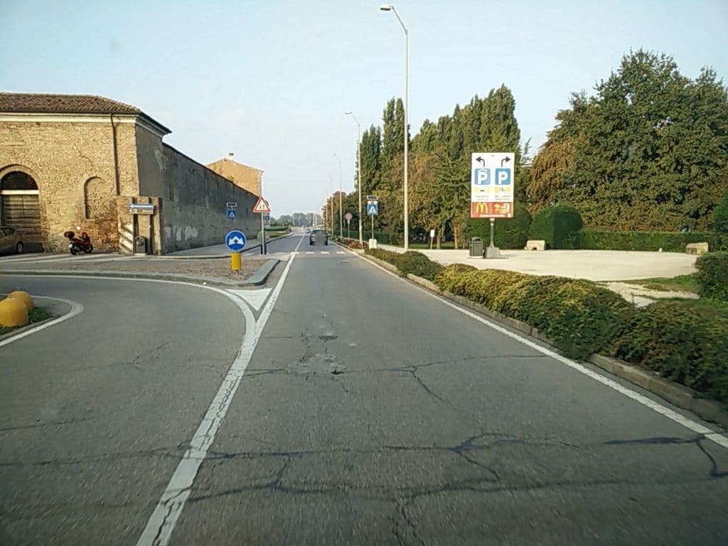 Street view near Residenza Bibiena, Mantua — © joostjakob (CC BY-SA · Mapillary)